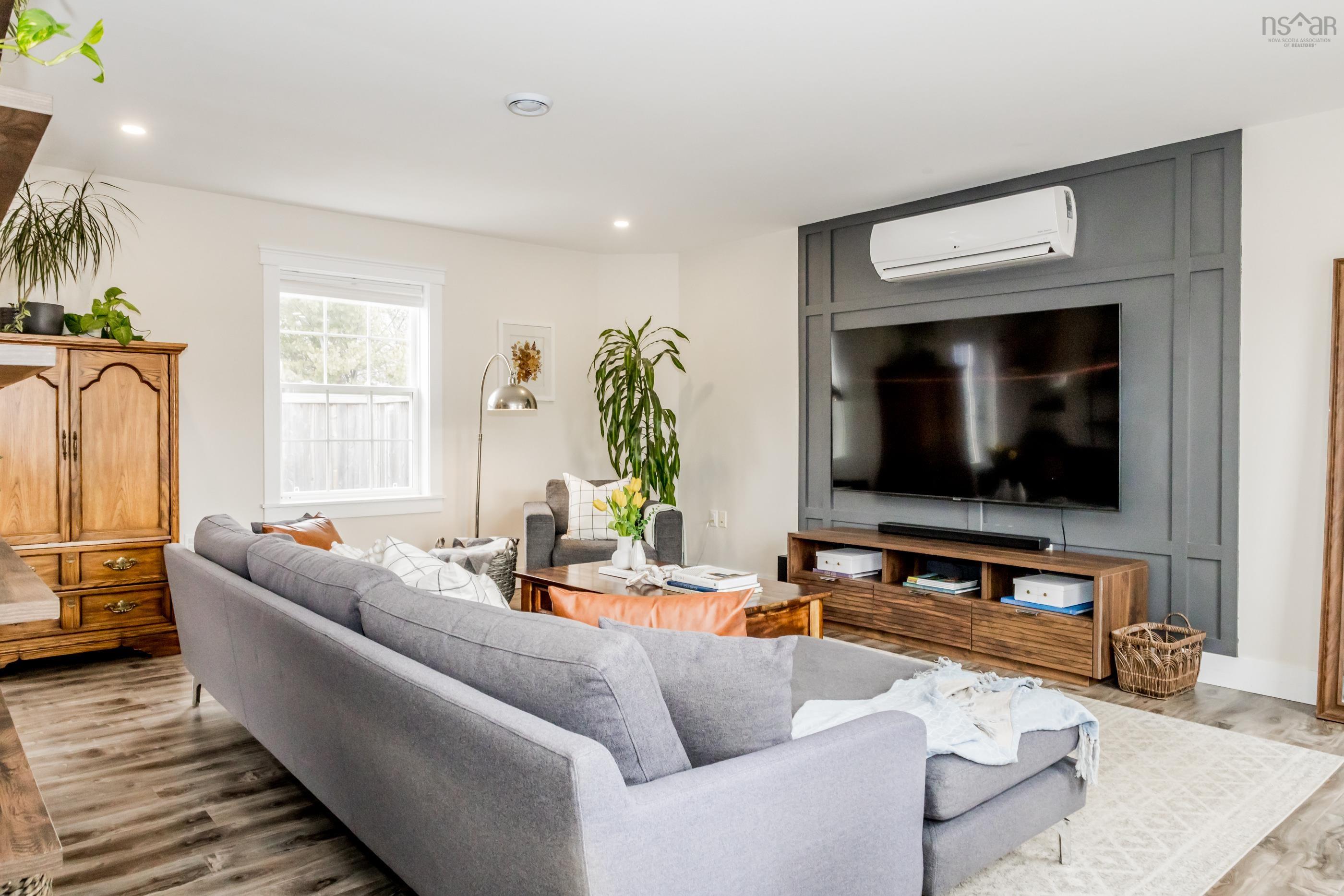 $529,900.00: 71 Acorn Lane, Kingston