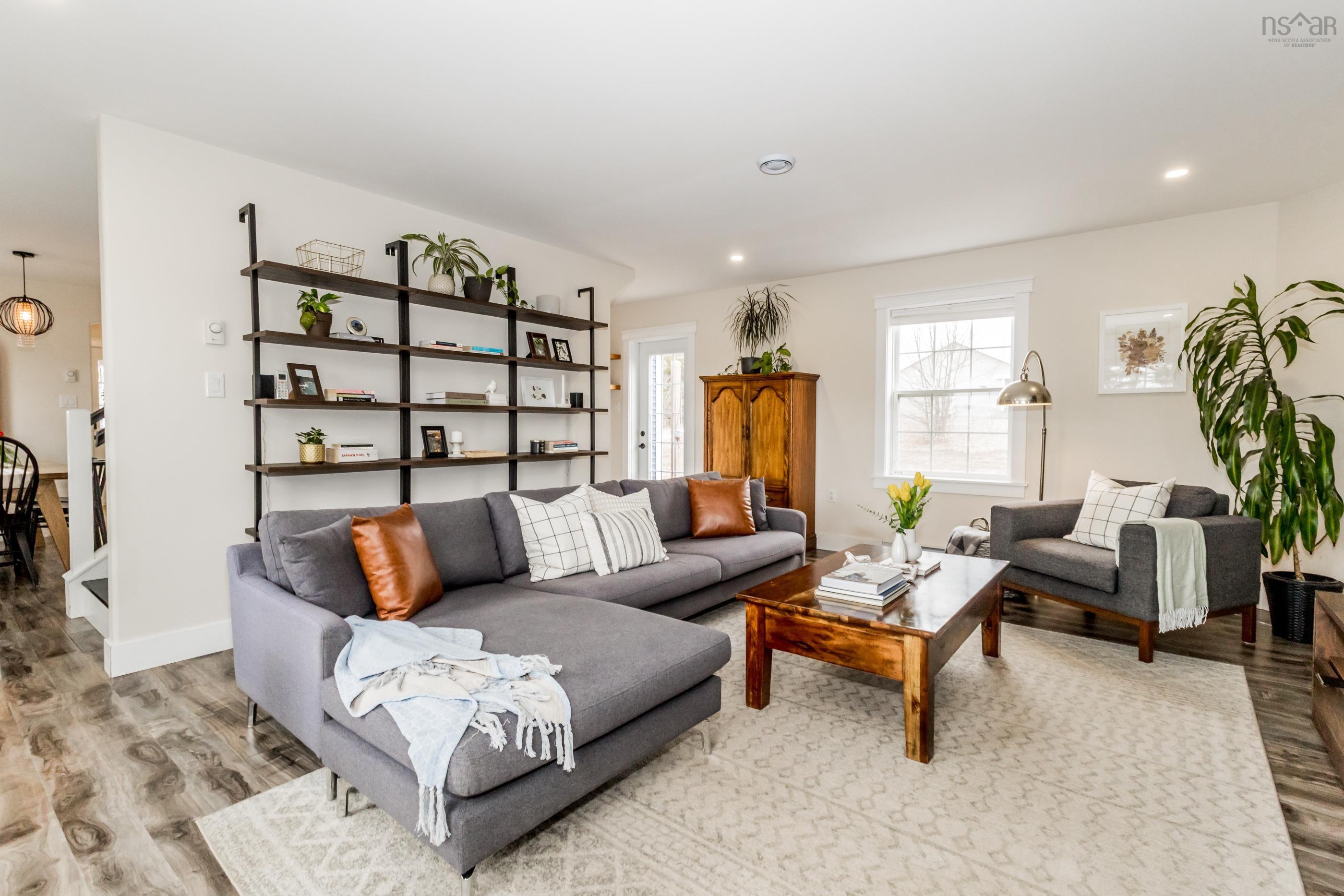 $529,900.00: 71 Acorn Lane, Kingston