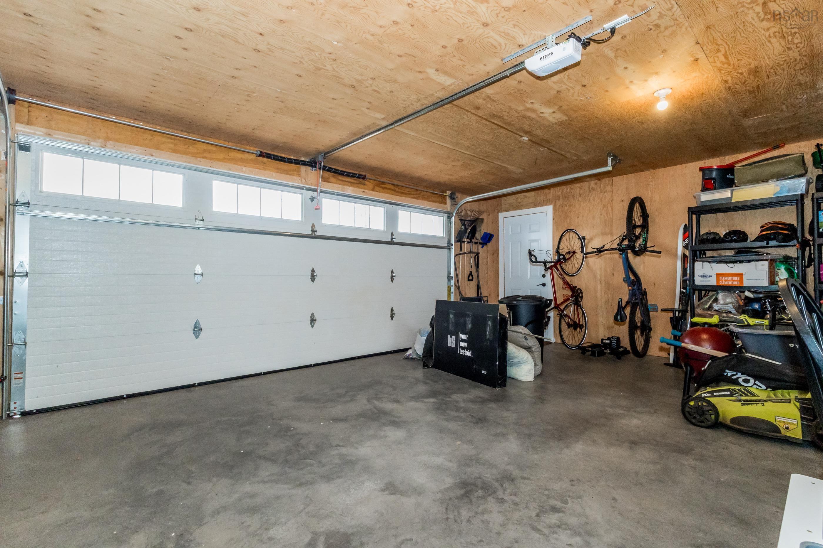 $529,900.00: 71 Acorn Lane, Kingston