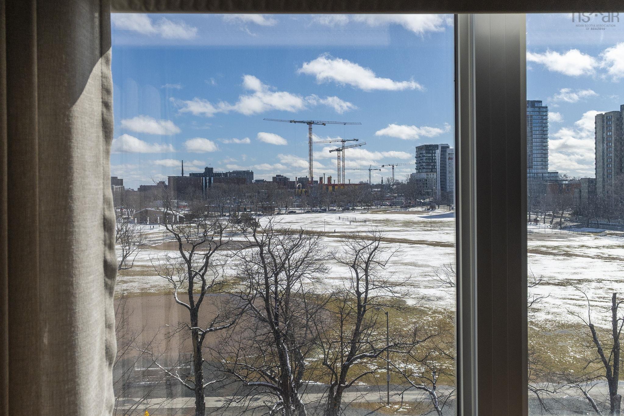 $744,900.00: 502 5839 Cunard Street, Halifax