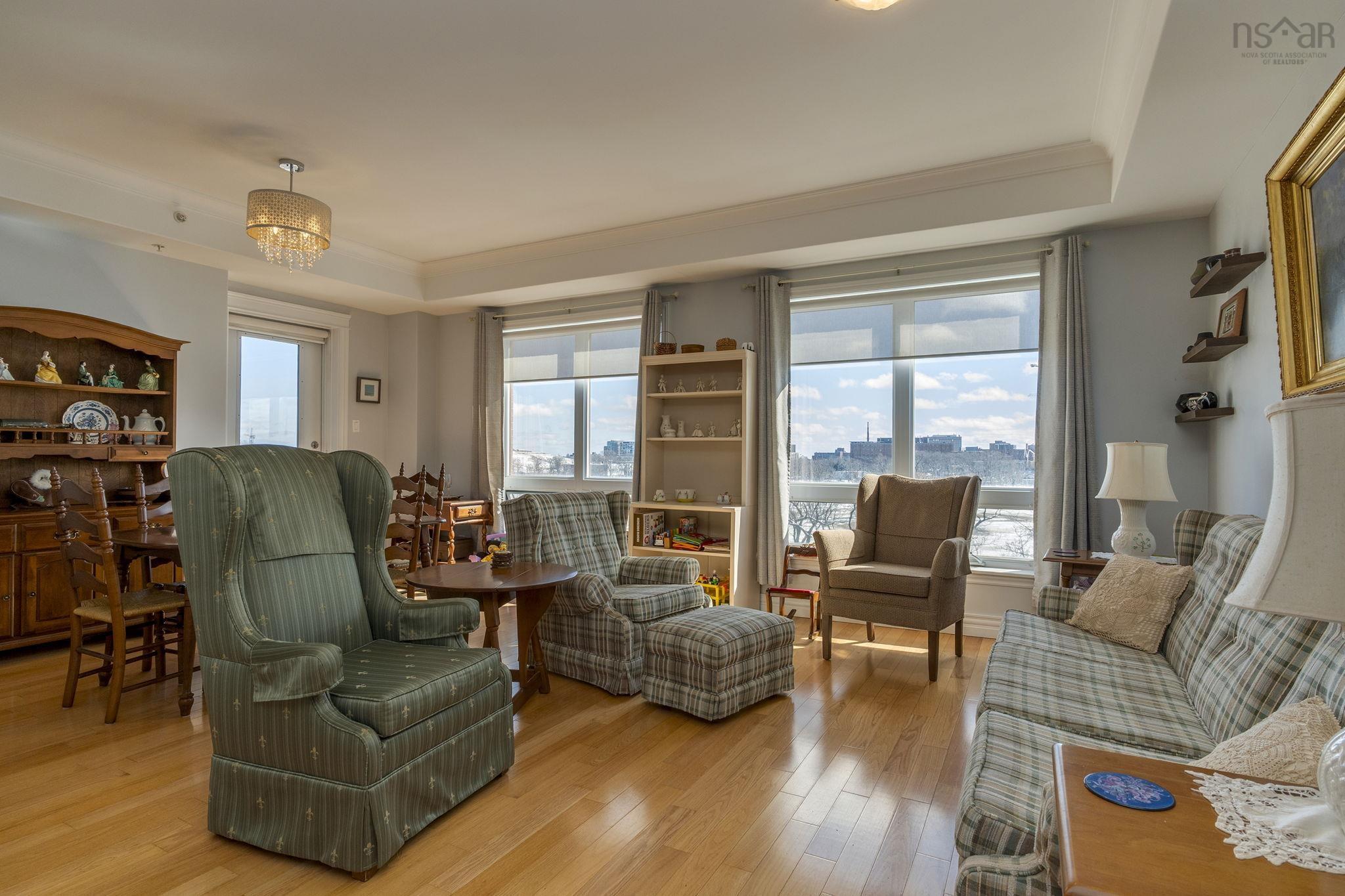 $744,900.00: 502 5839 Cunard Street, Halifax