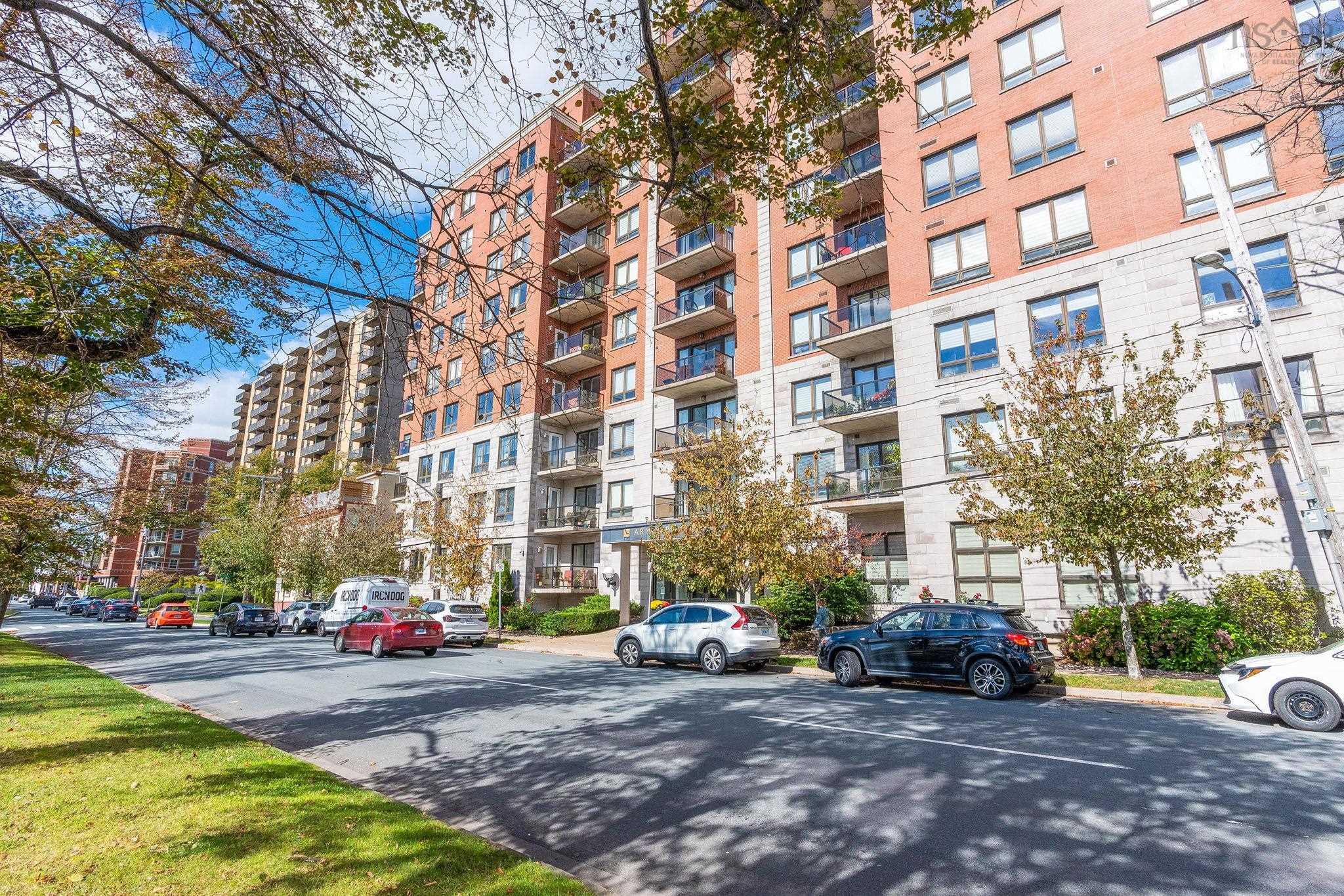 $744,900.00: 502 5839 Cunard Street, Halifax