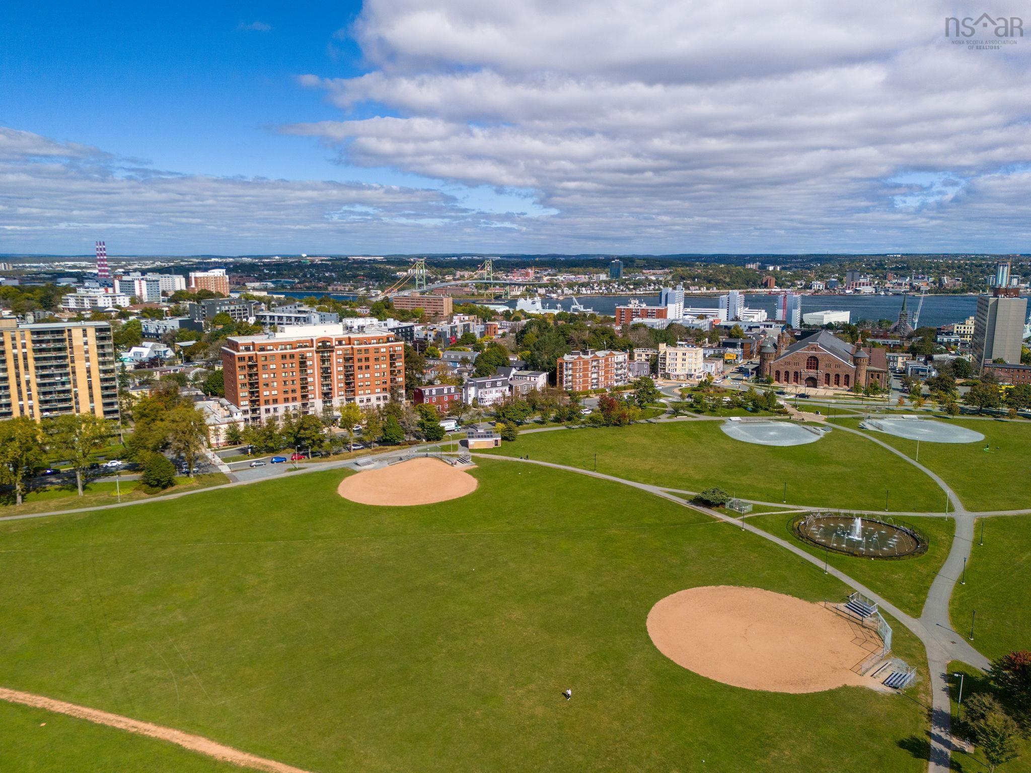 $744,900.00: 502 5839 Cunard Street, Halifax