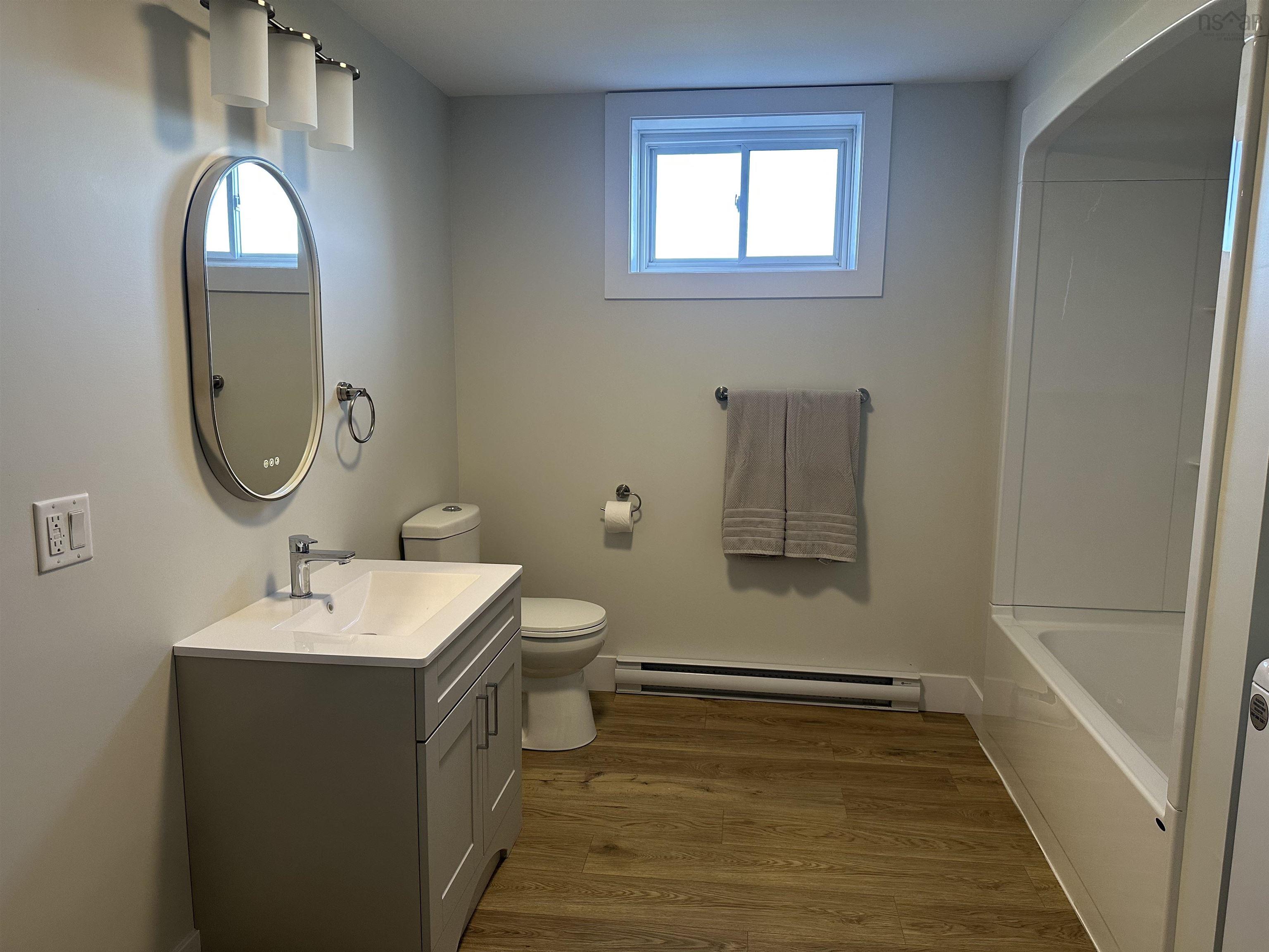 $529,000.00: 28 Holland Lane, Plymouth