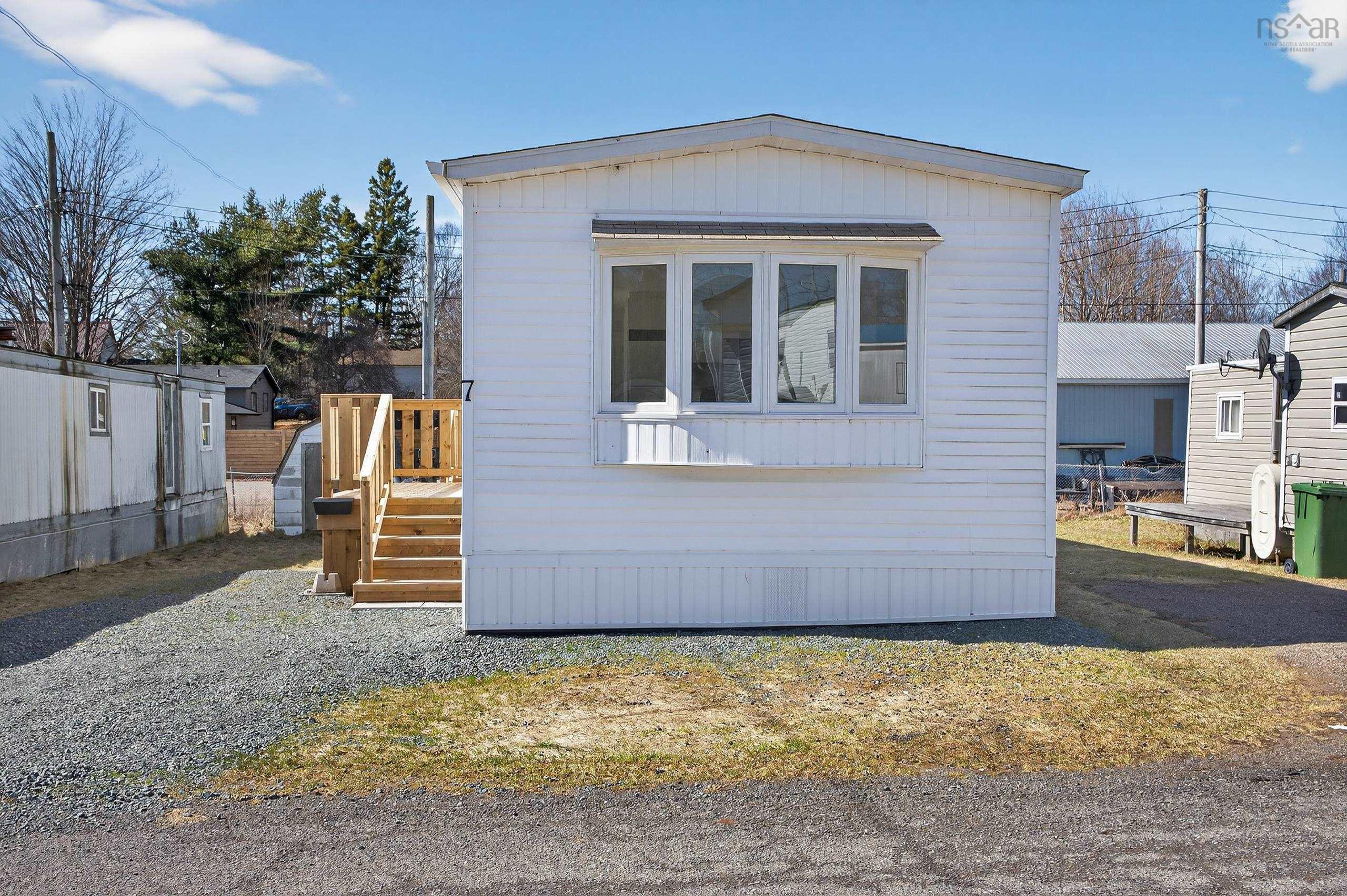 $154,995.00: 7 Christina Lane, Salmon River