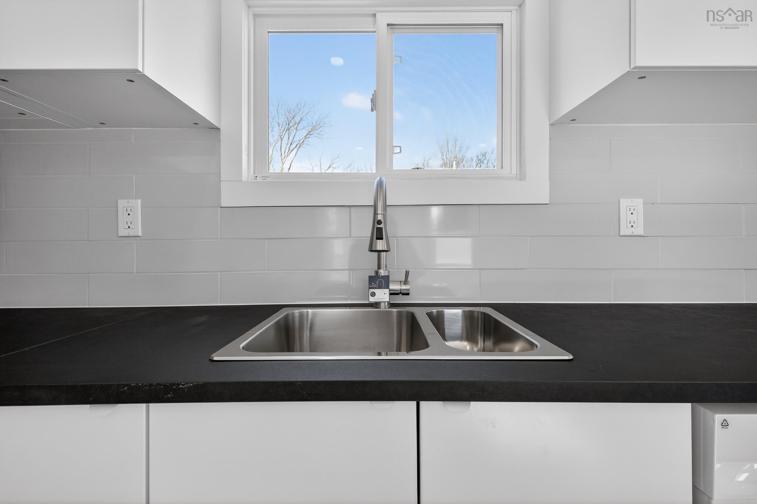 $154,995.00: 7 Christina Lane, Salmon River