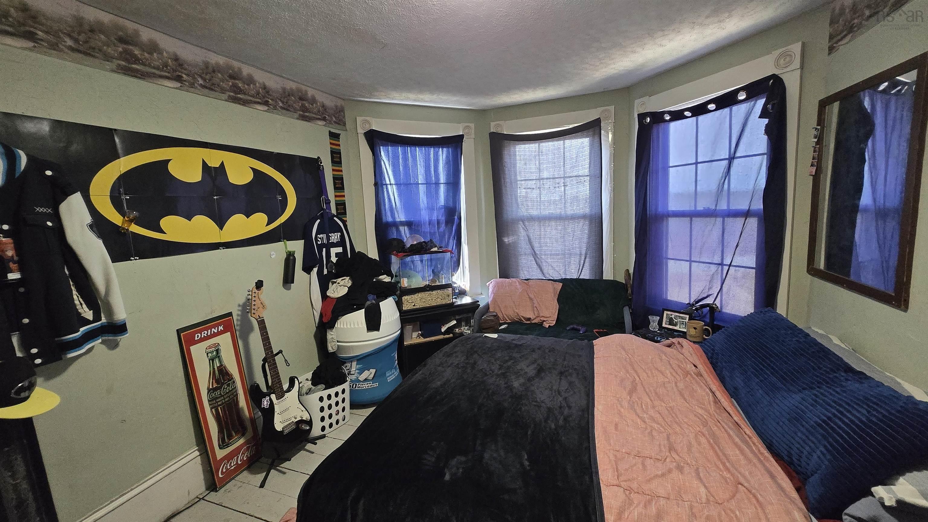 $274,900.00: 8094 Highway 101, Barton