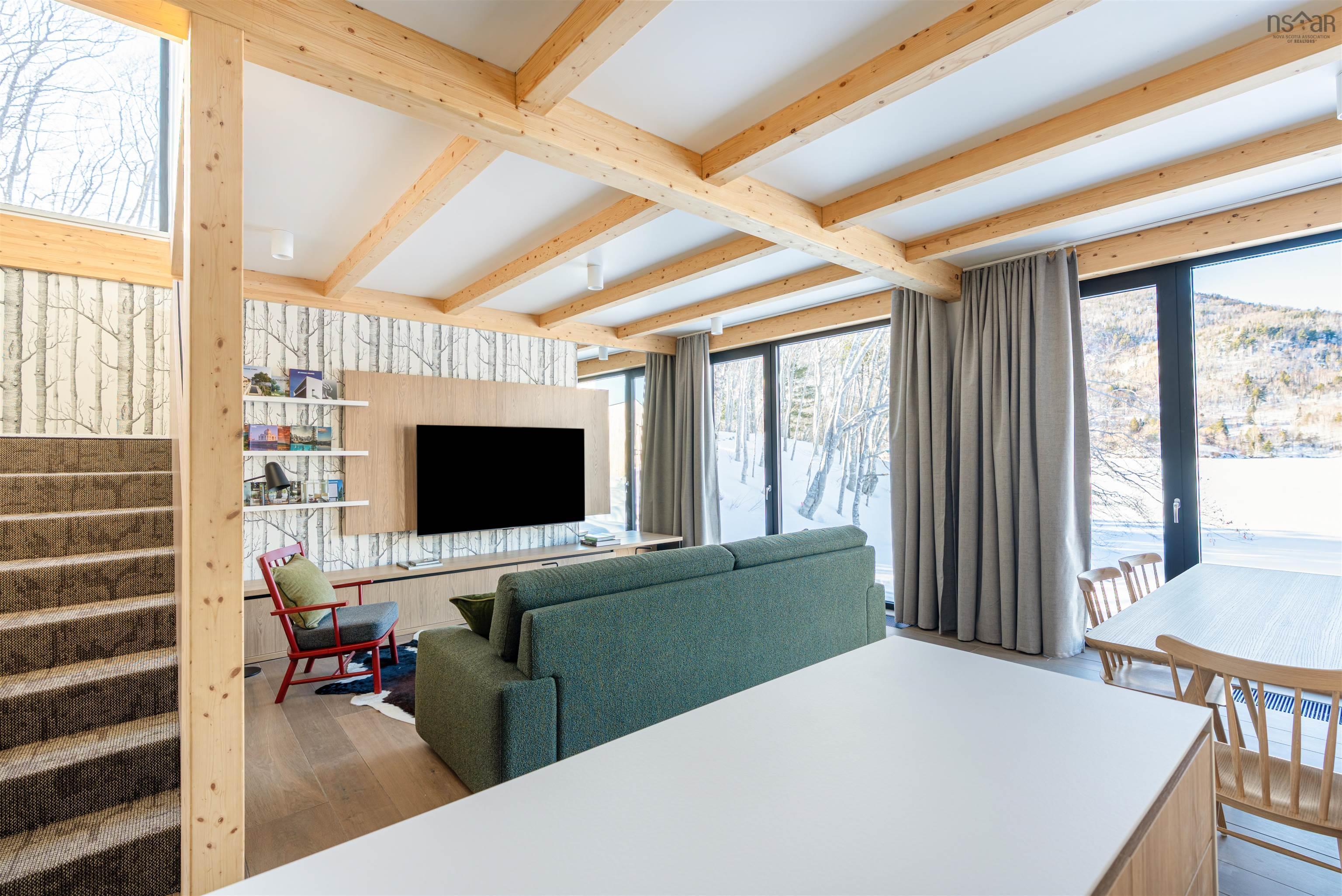 $1,825,000.00: 31 Osprey Lane, Ingonish Harbour