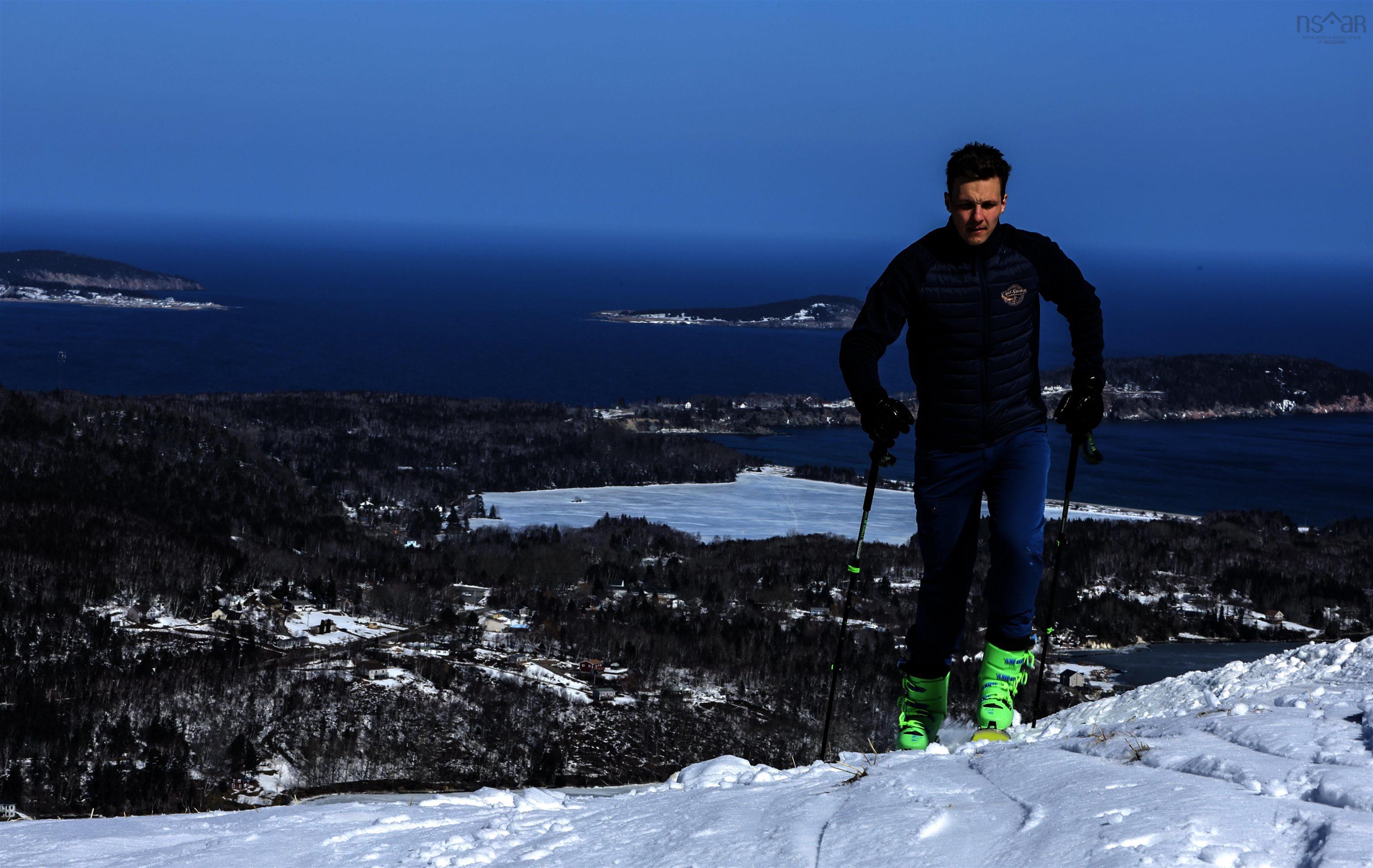 $1,900,000.00: 9 Osprey Lane, Ingonish Harbour