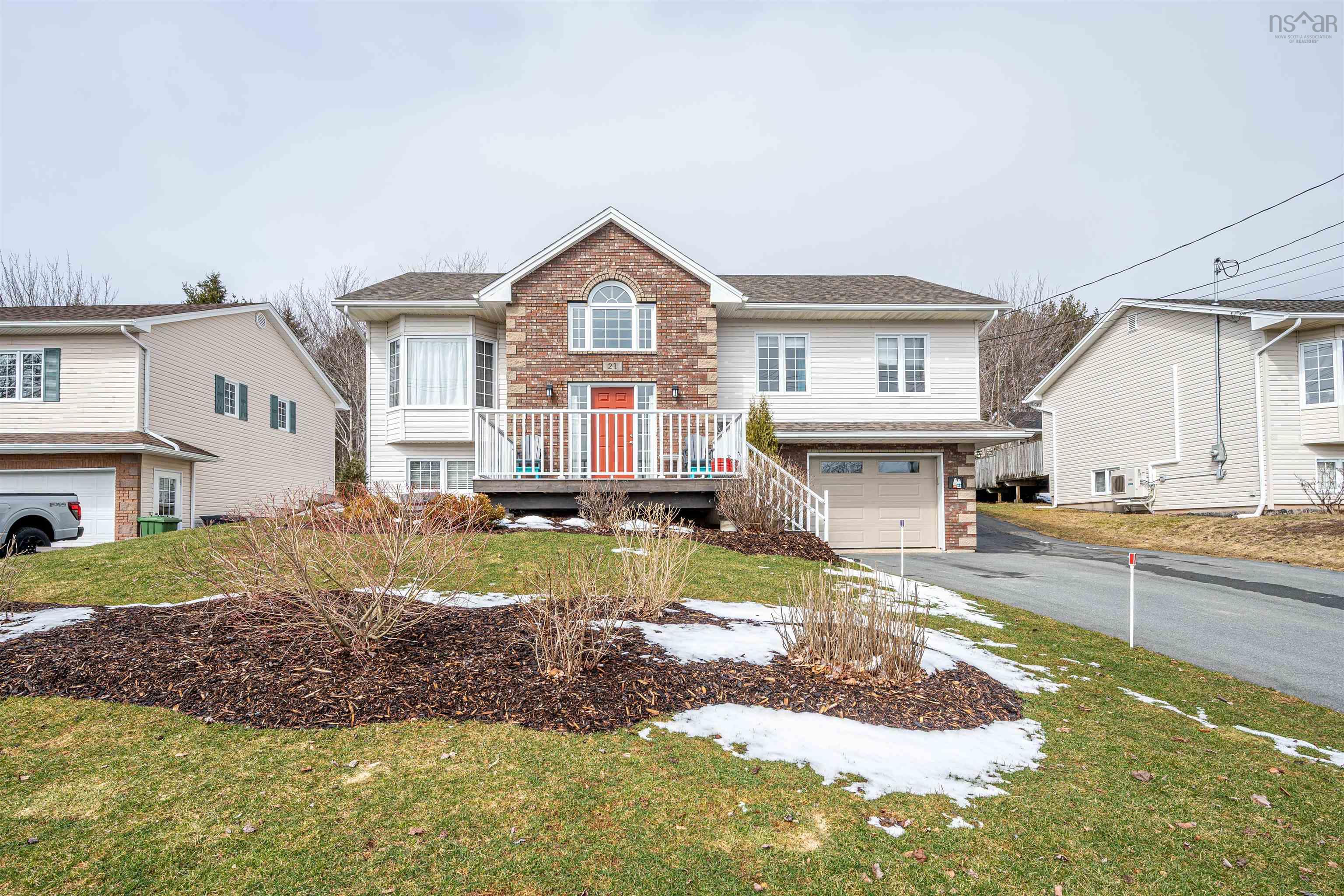 21 Lundy Drive, Dartmouth, NS (MLS® 202604916) | Dartmouth Real Estate | RE/MAX Halifax