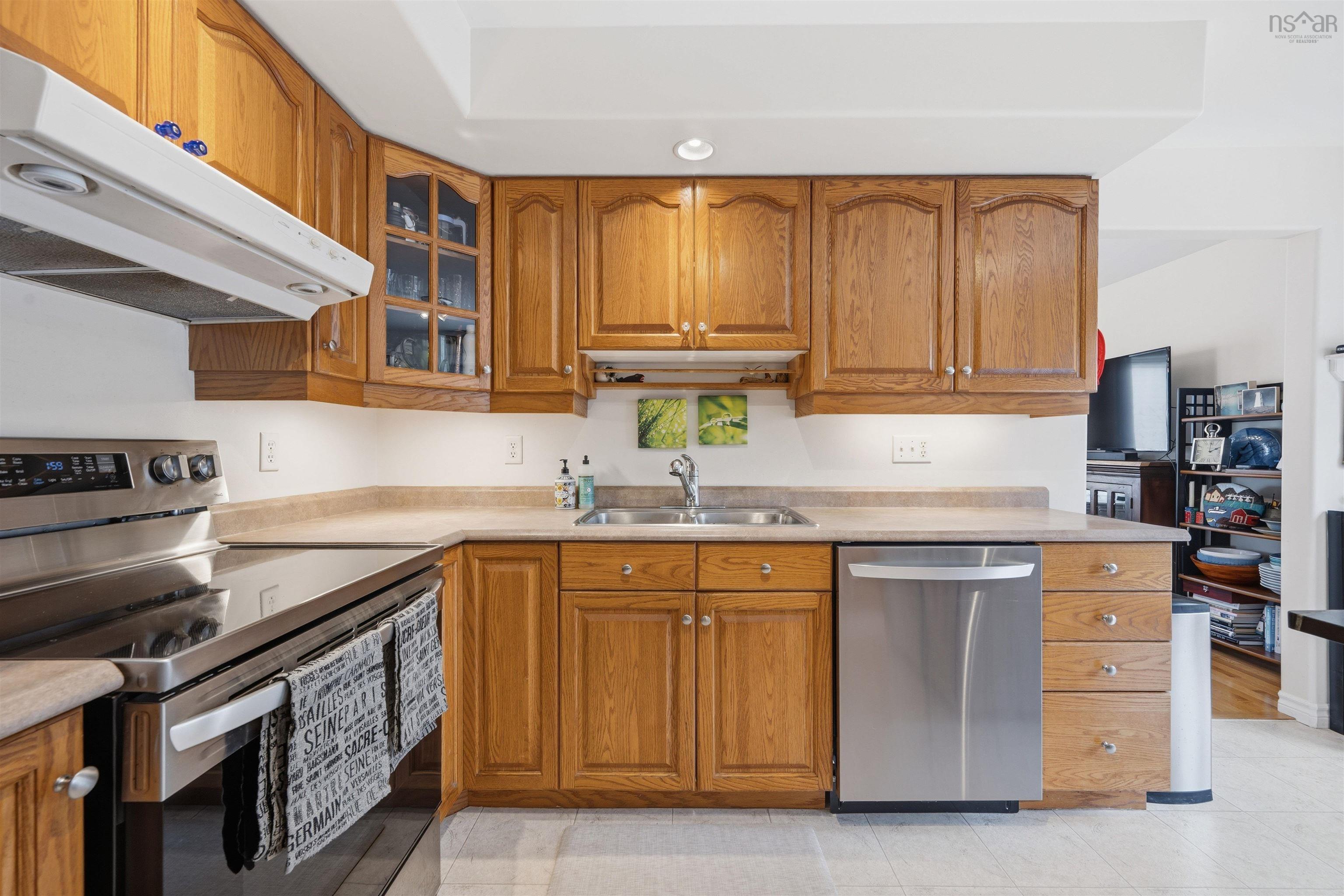 $599,900.00: 21 Lundy Drive, Dartmouth