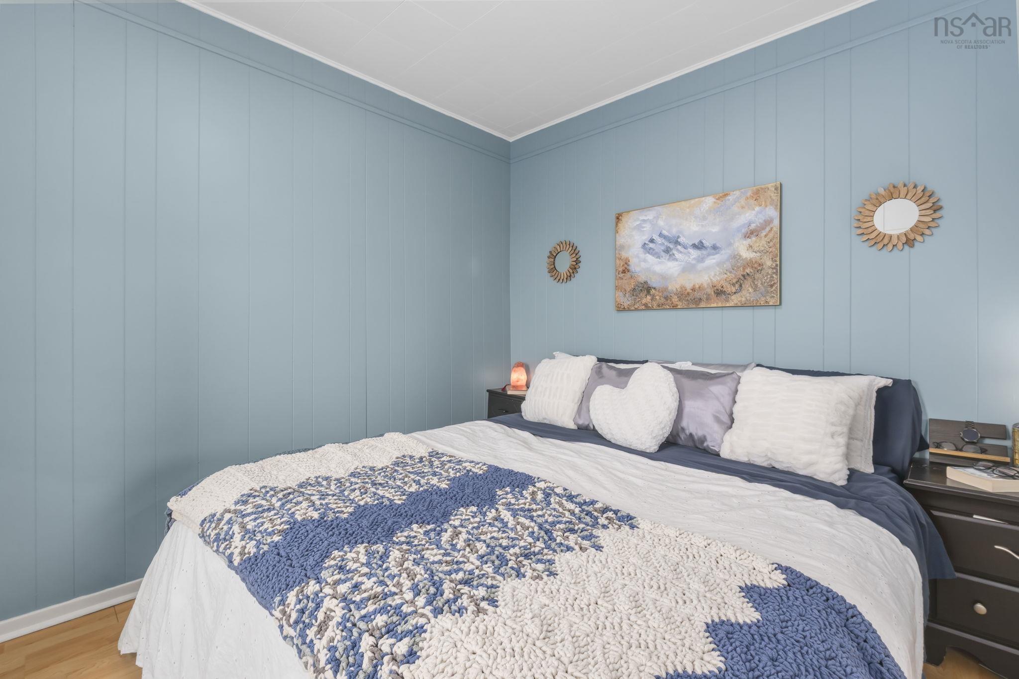 $335,000.00: 20 Novawoood Drive, Dartmouth