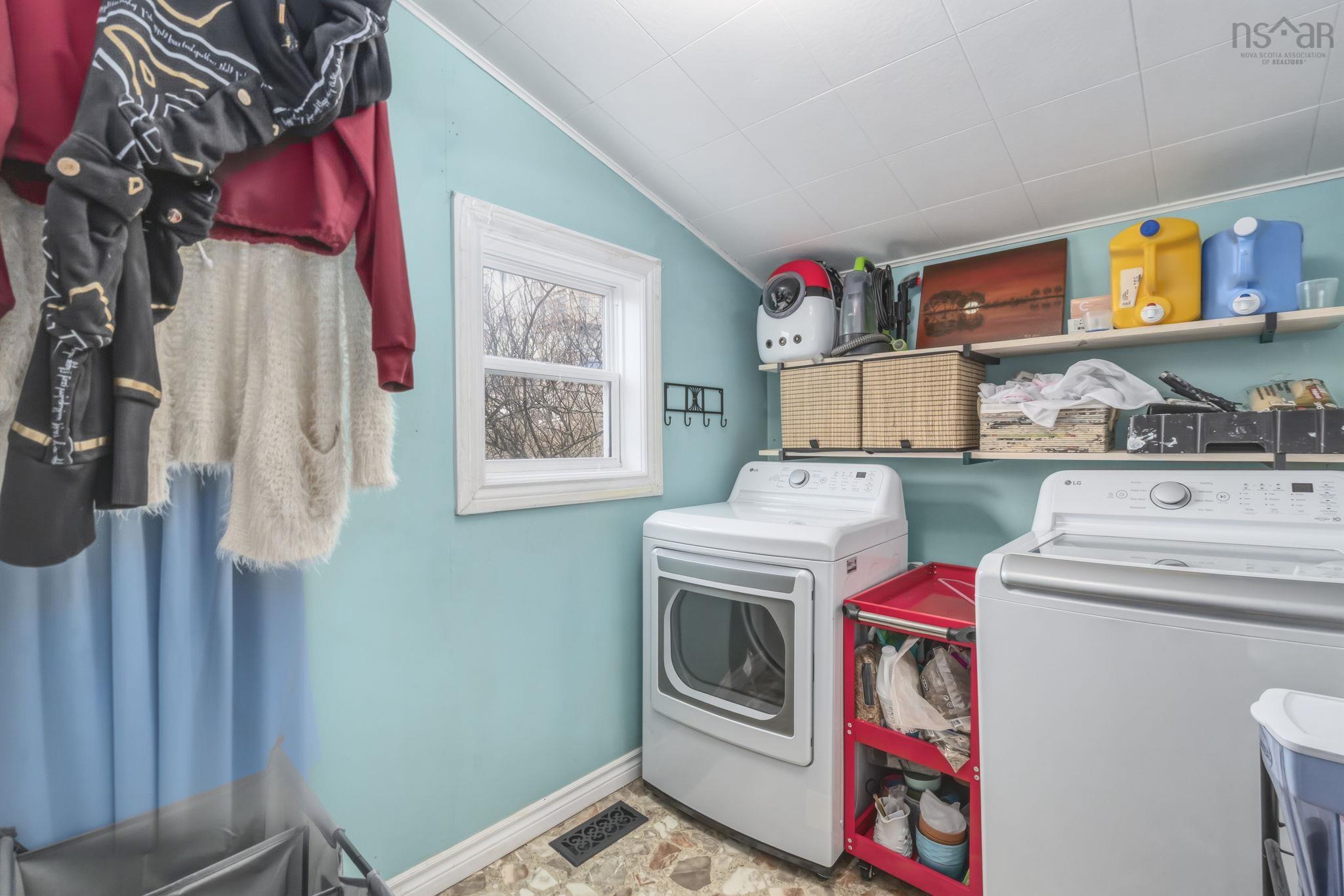 $335,000.00: 20 Novawoood Drive, Dartmouth