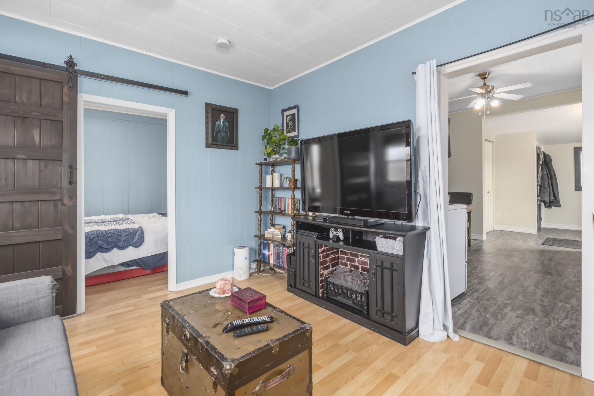 $335,000.00: 20 Novawoood Drive, Dartmouth