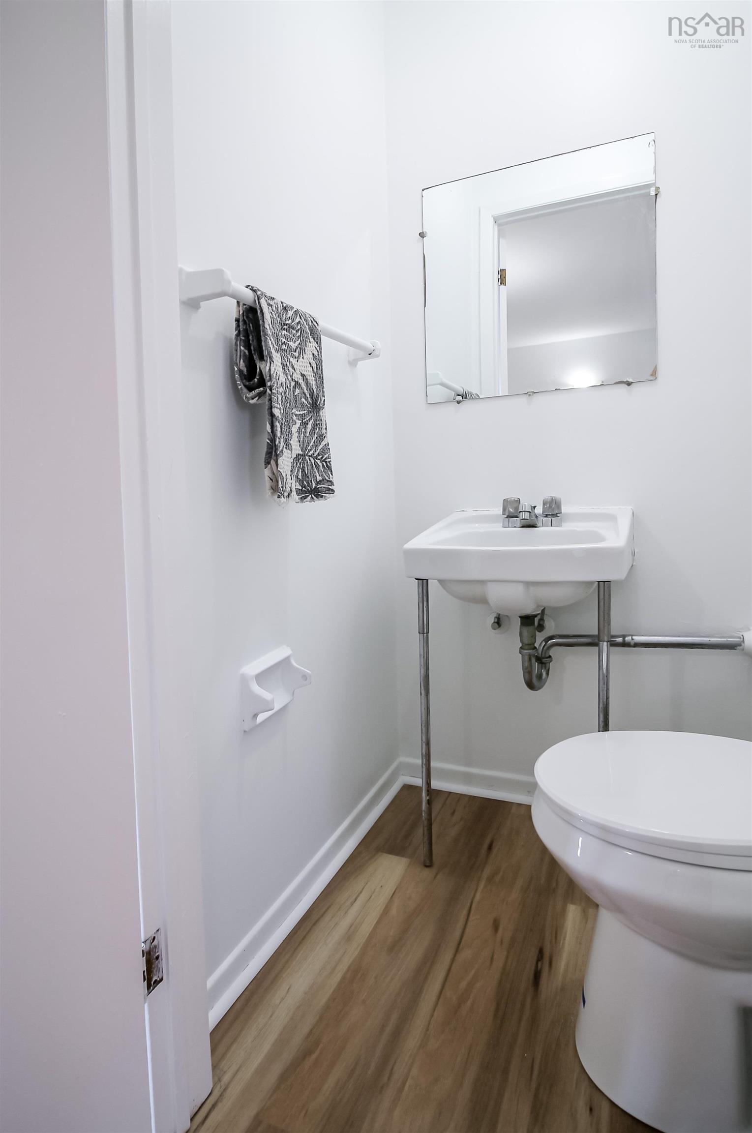 $415,000.00: 36 Regal Road, Dartmouth