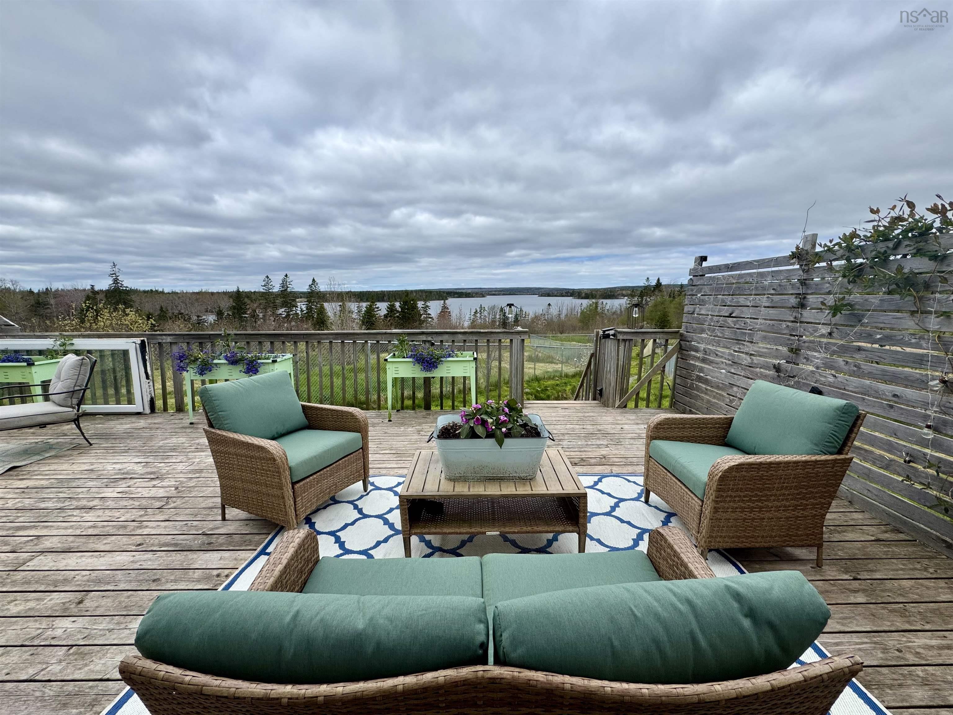 $399,000.00: 3463 Loch Lomond Rd., Loch Lomond