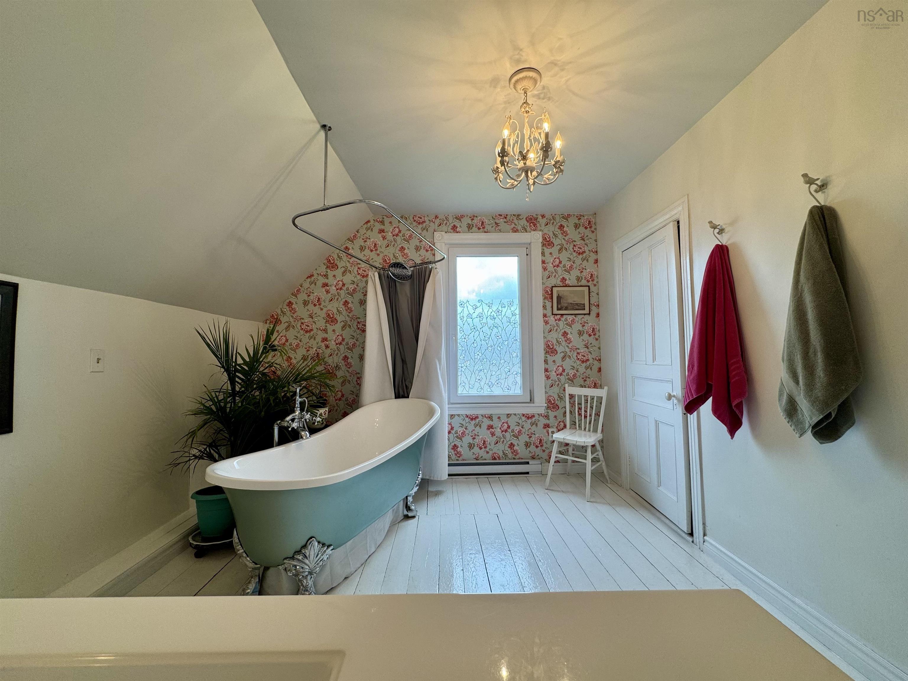 $399,000.00: 3463 Loch Lomond Rd., Loch Lomond