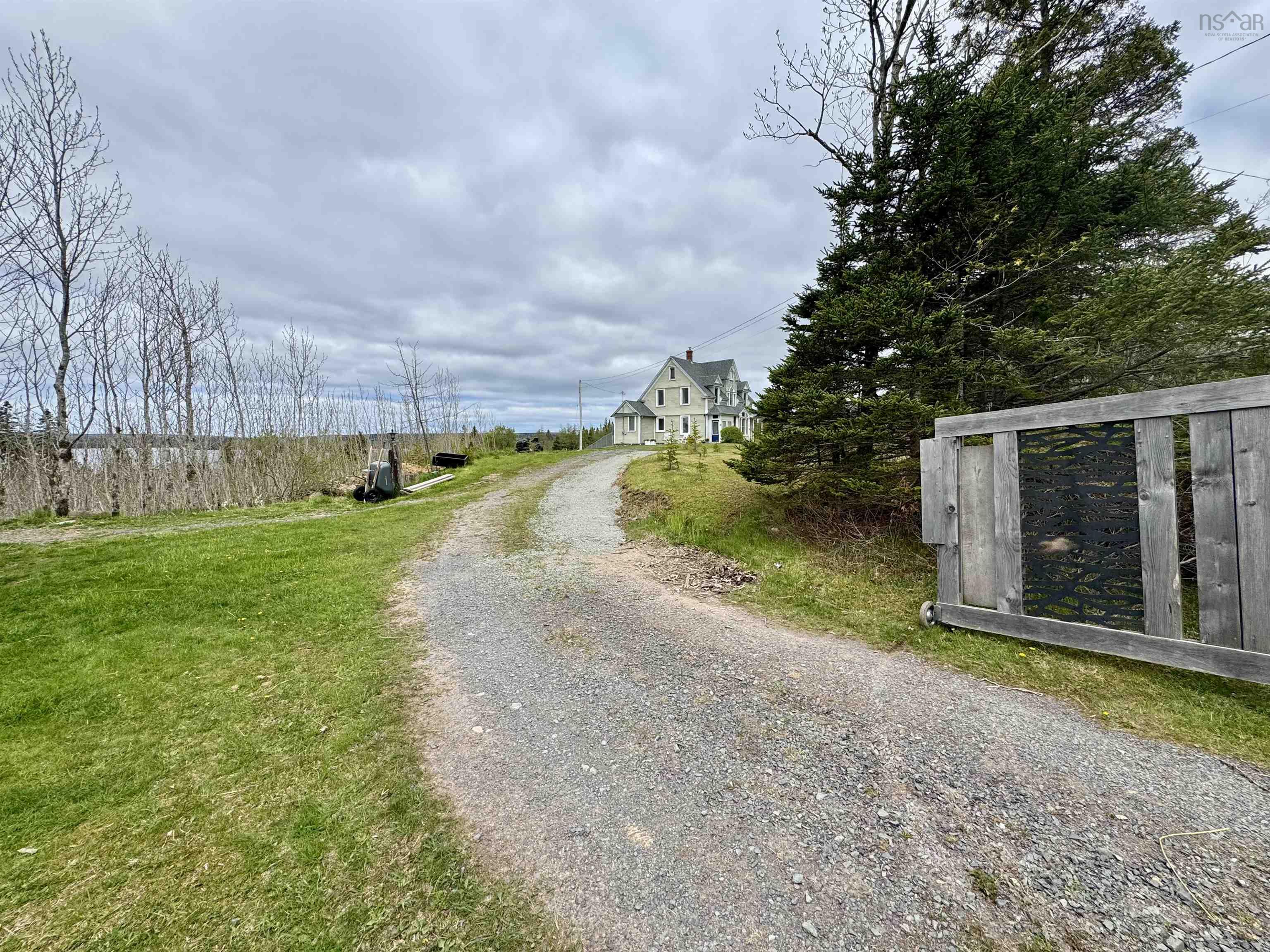 $399,000.00: 3463 Loch Lomond Rd., Loch Lomond