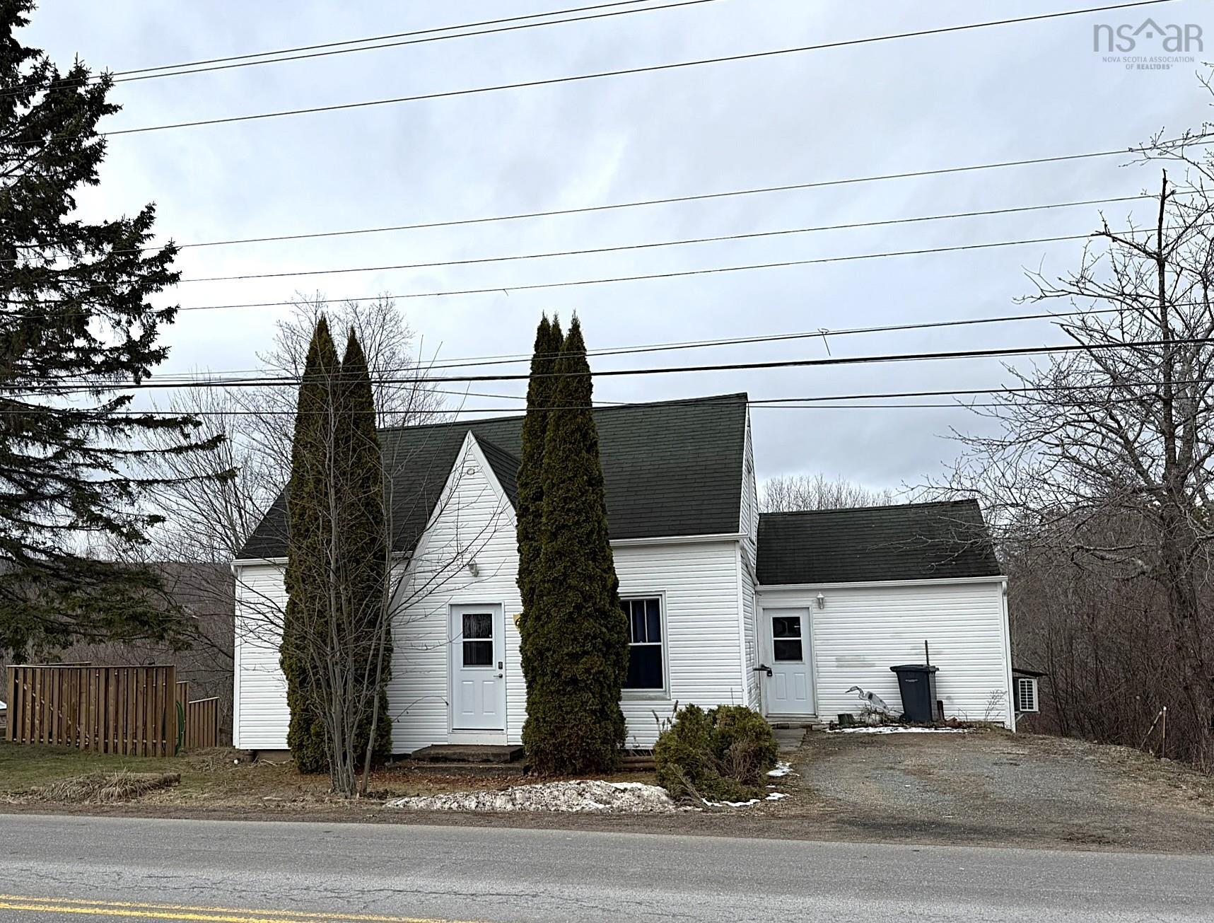 $199,900.00: 61 Lawrencetown Lane, Lawrencetown