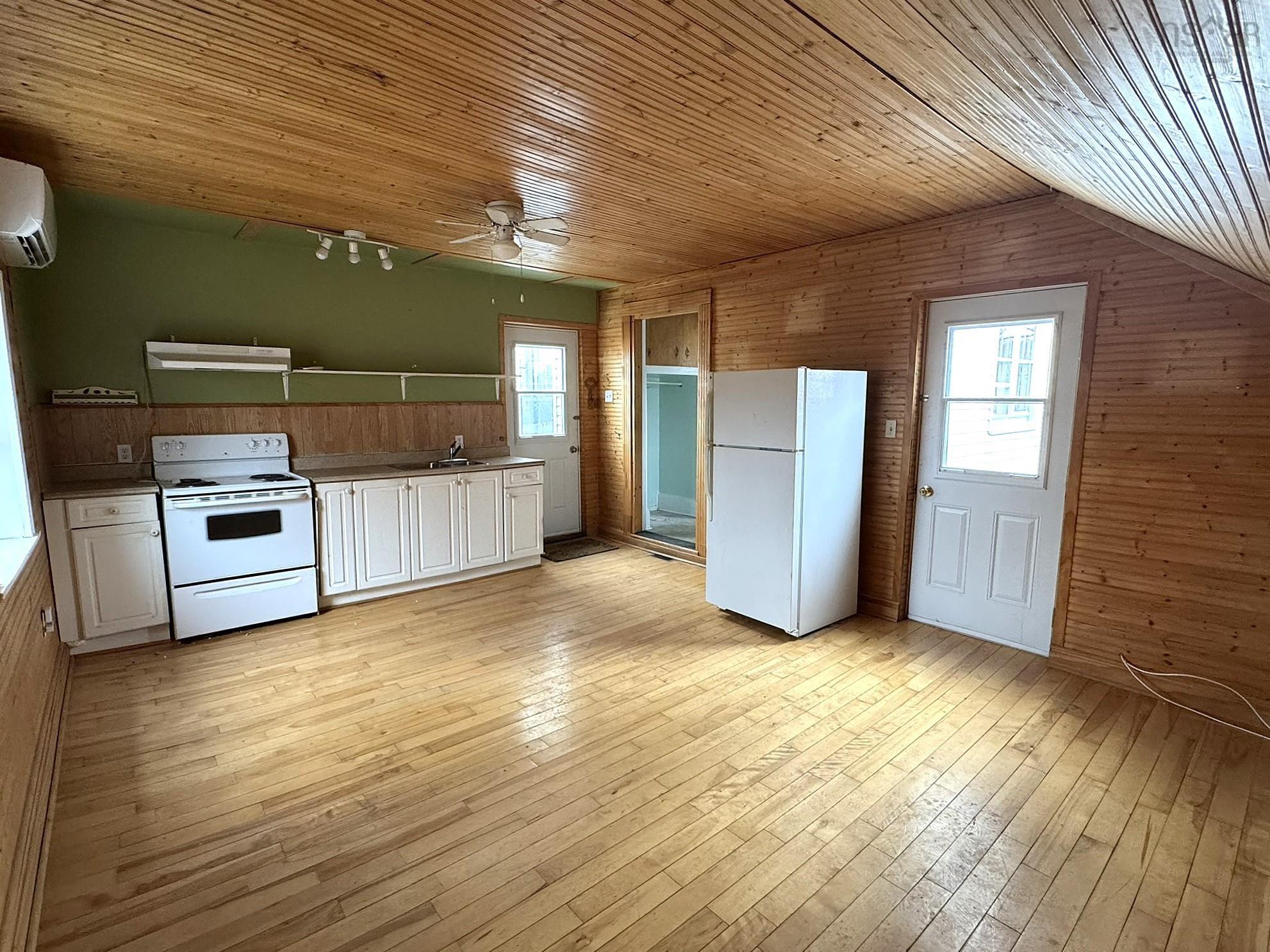 $199,900.00: 61 Lawrencetown Lane, Lawrencetown