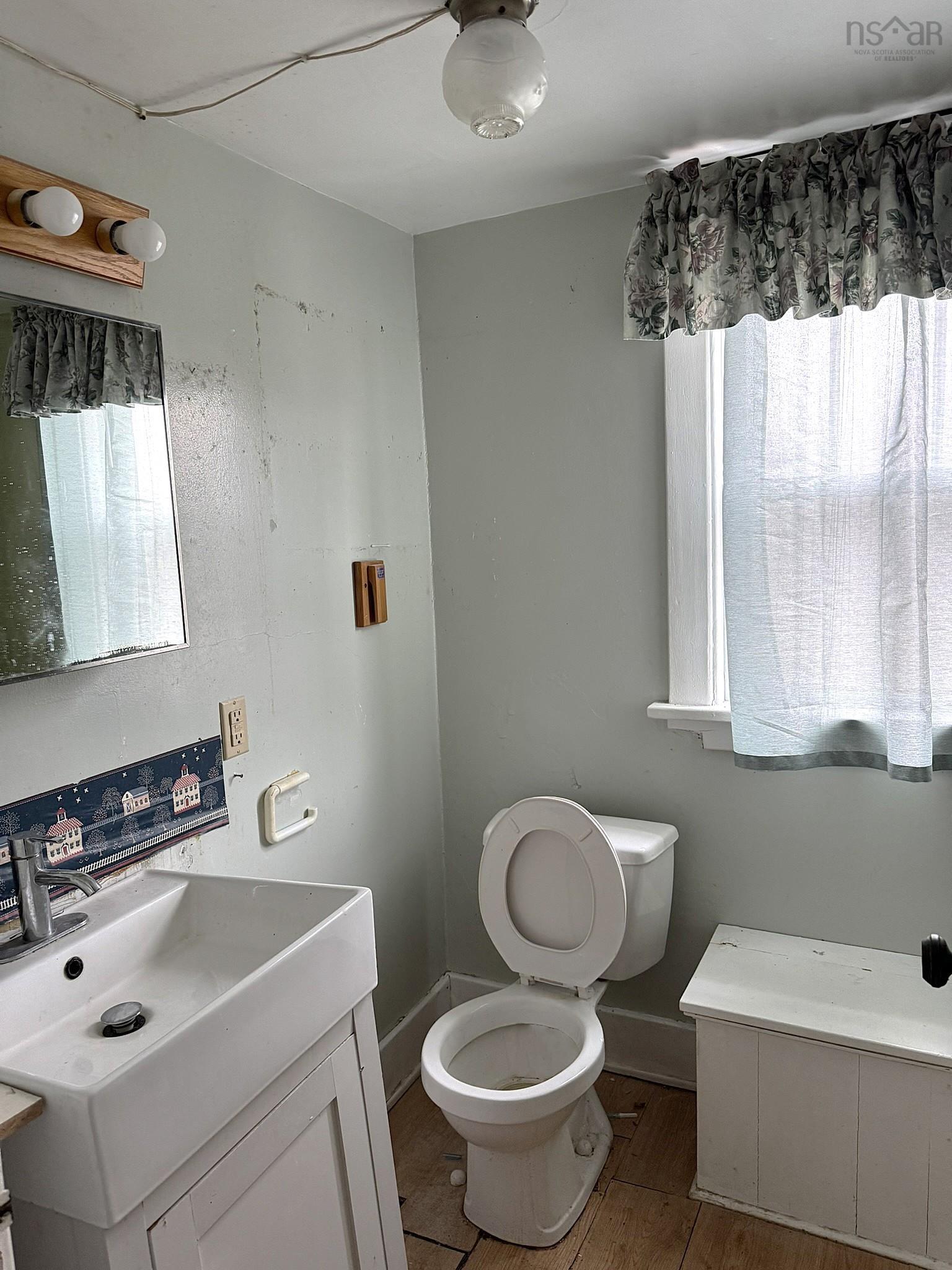 $199,900.00: 61 Lawrencetown Lane, Lawrencetown