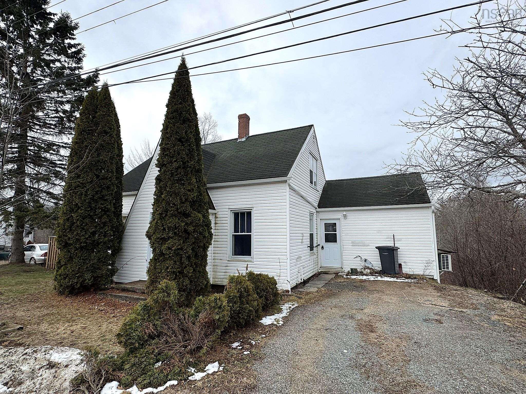 $199,900.00: 61 Lawrencetown Lane, Lawrencetown