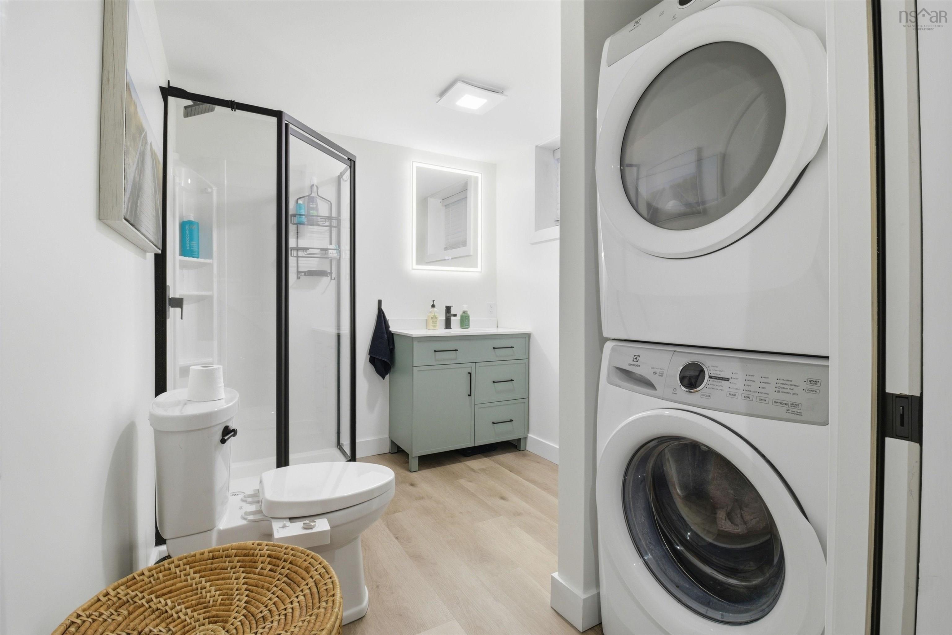 $869,900.00: 2759 Dublin Street, Halifax