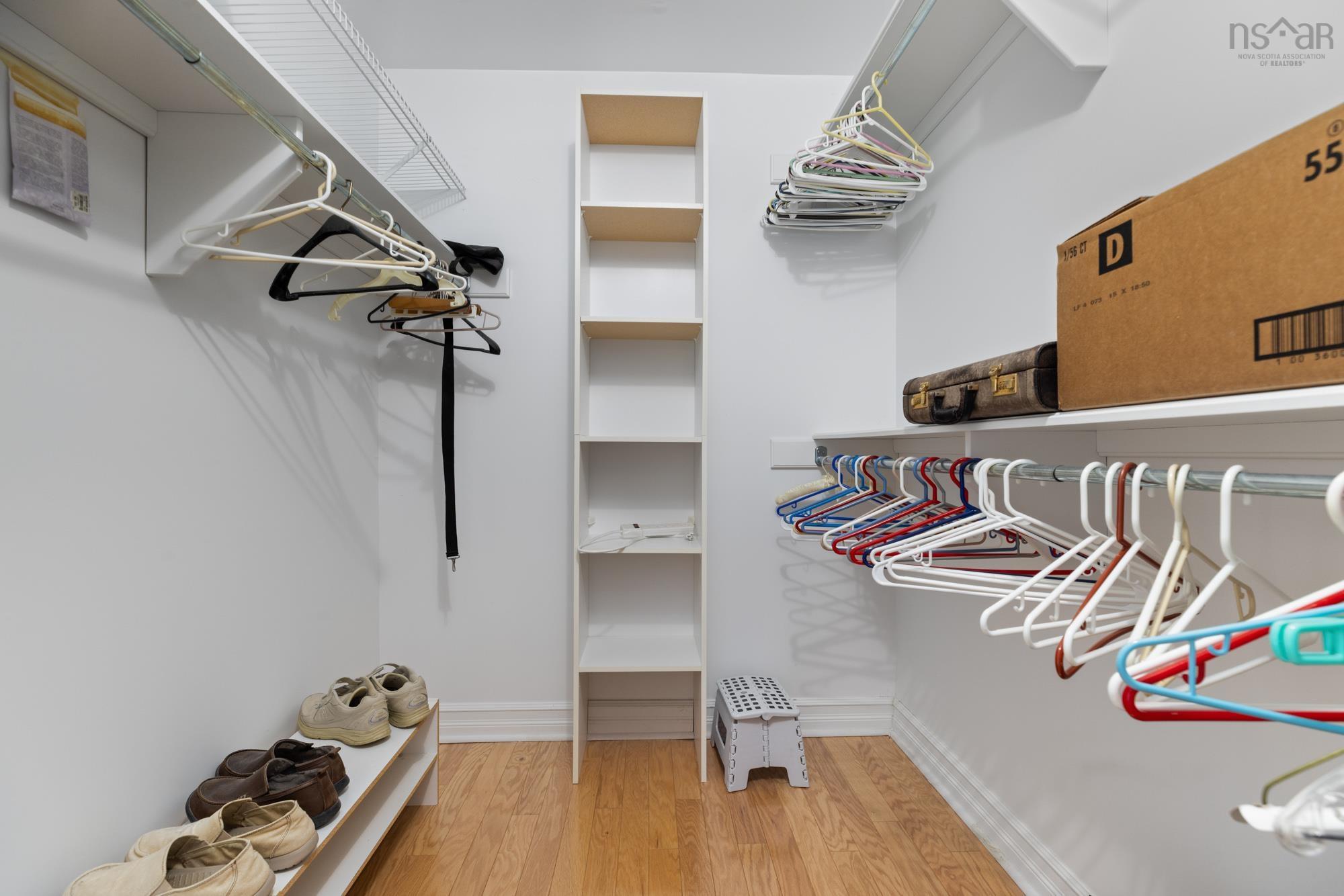 $524,900.00: 403 429 Parkland Drive, Halifax