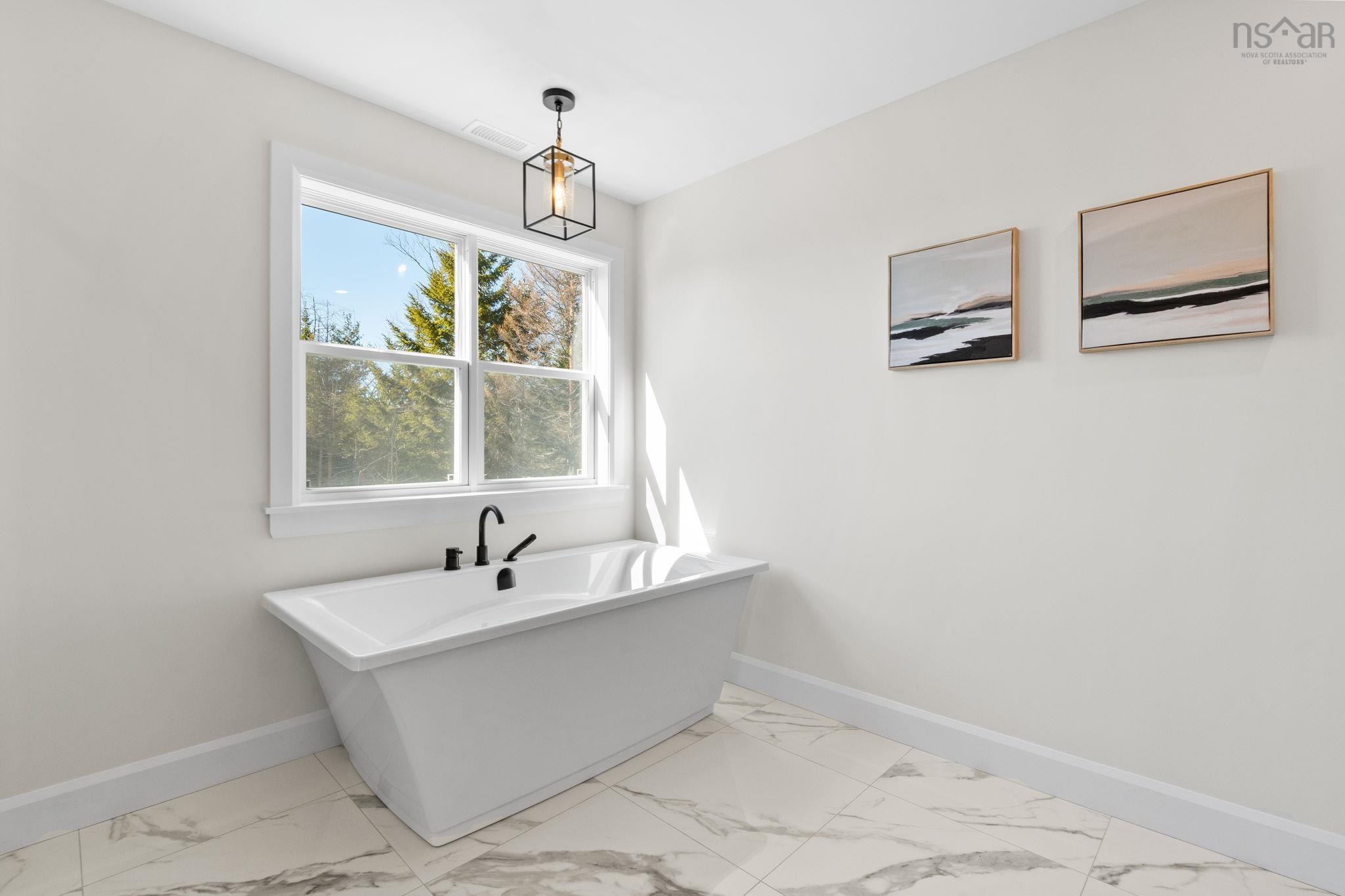 $1,268,900.00: 121 Orchid Court, Middle Sackville