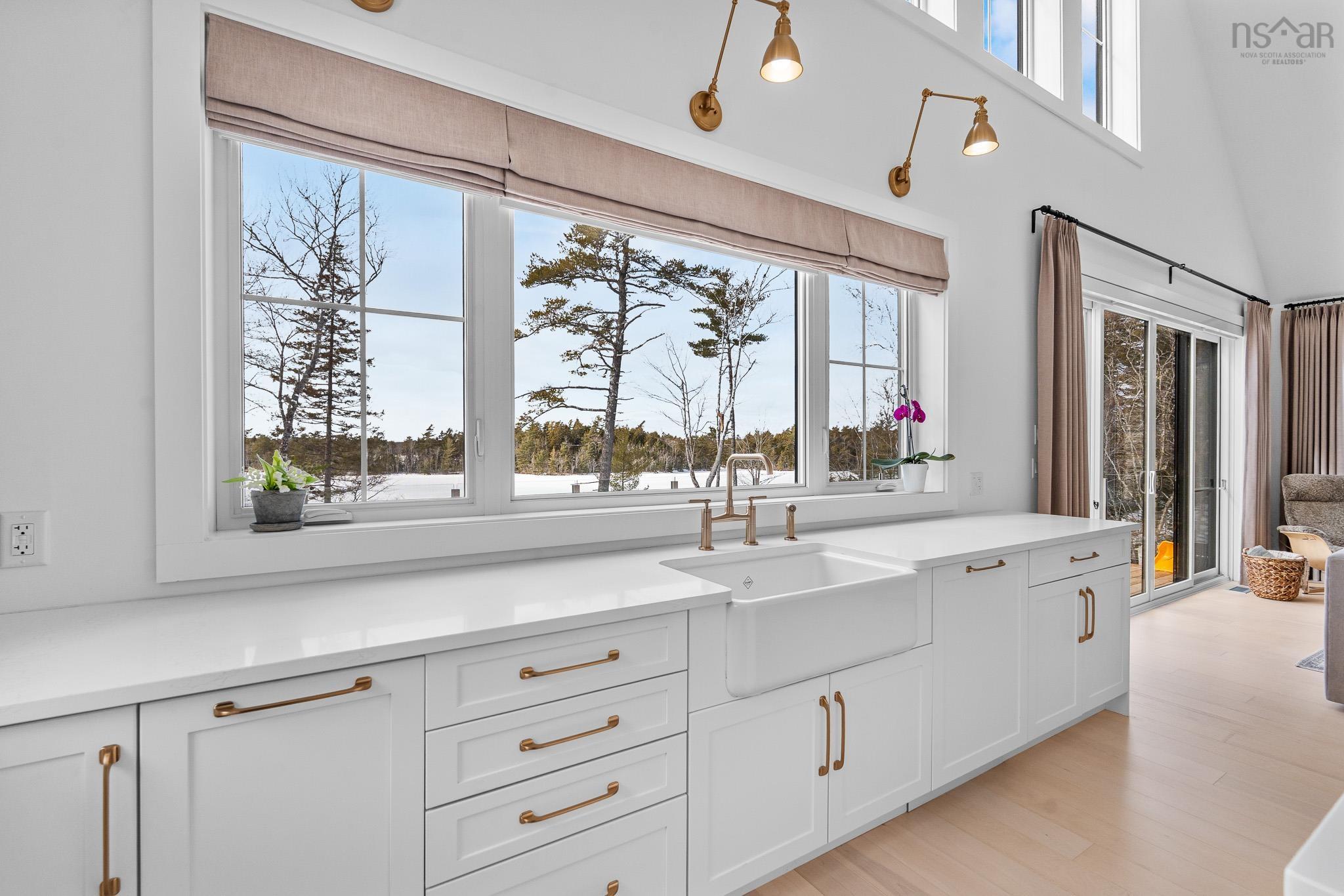 $1,399,895.00: 22 Western Point Lane, East Hants