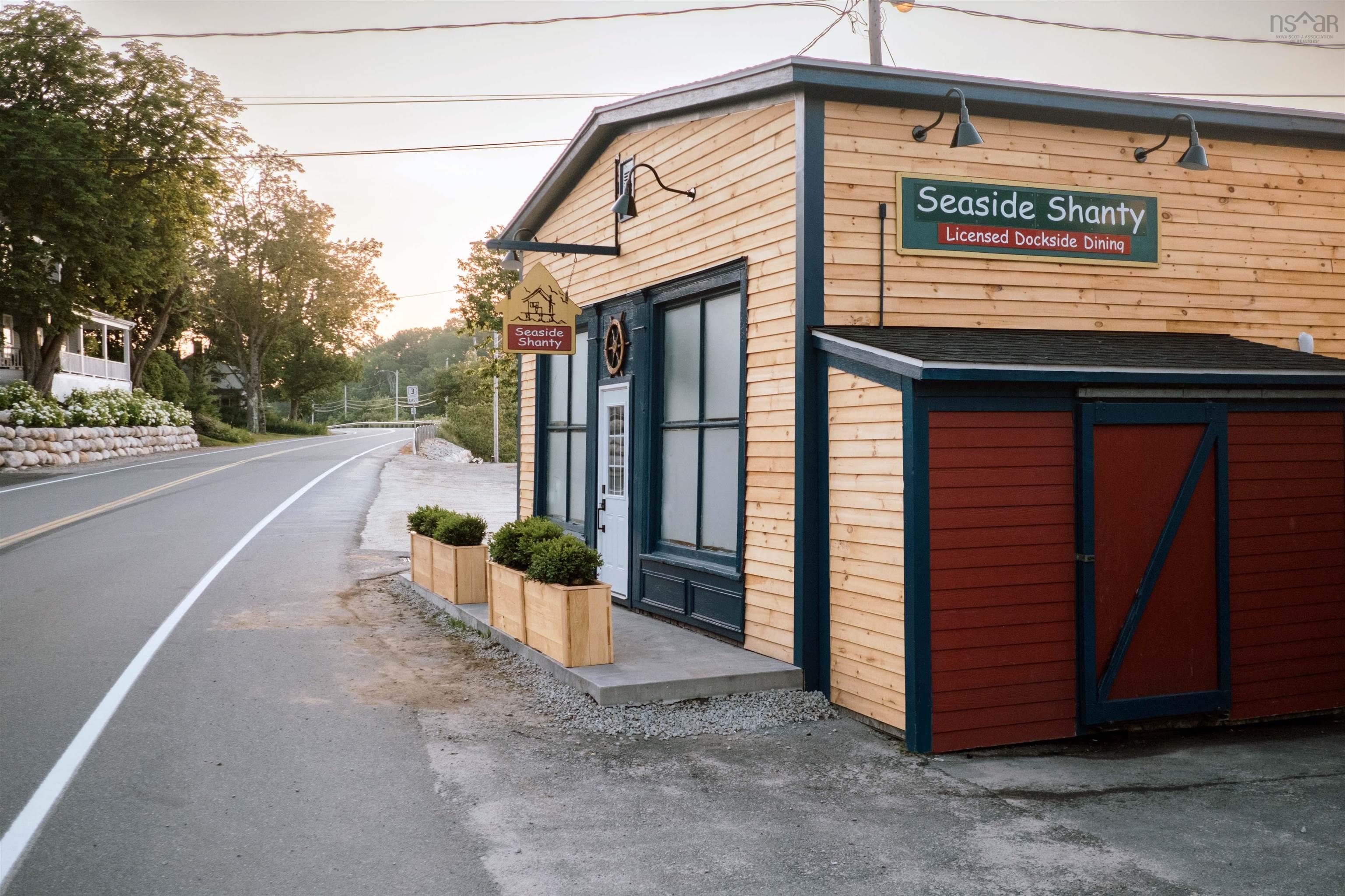 $949,000.00: 5315 Highway 3, Chester Basin