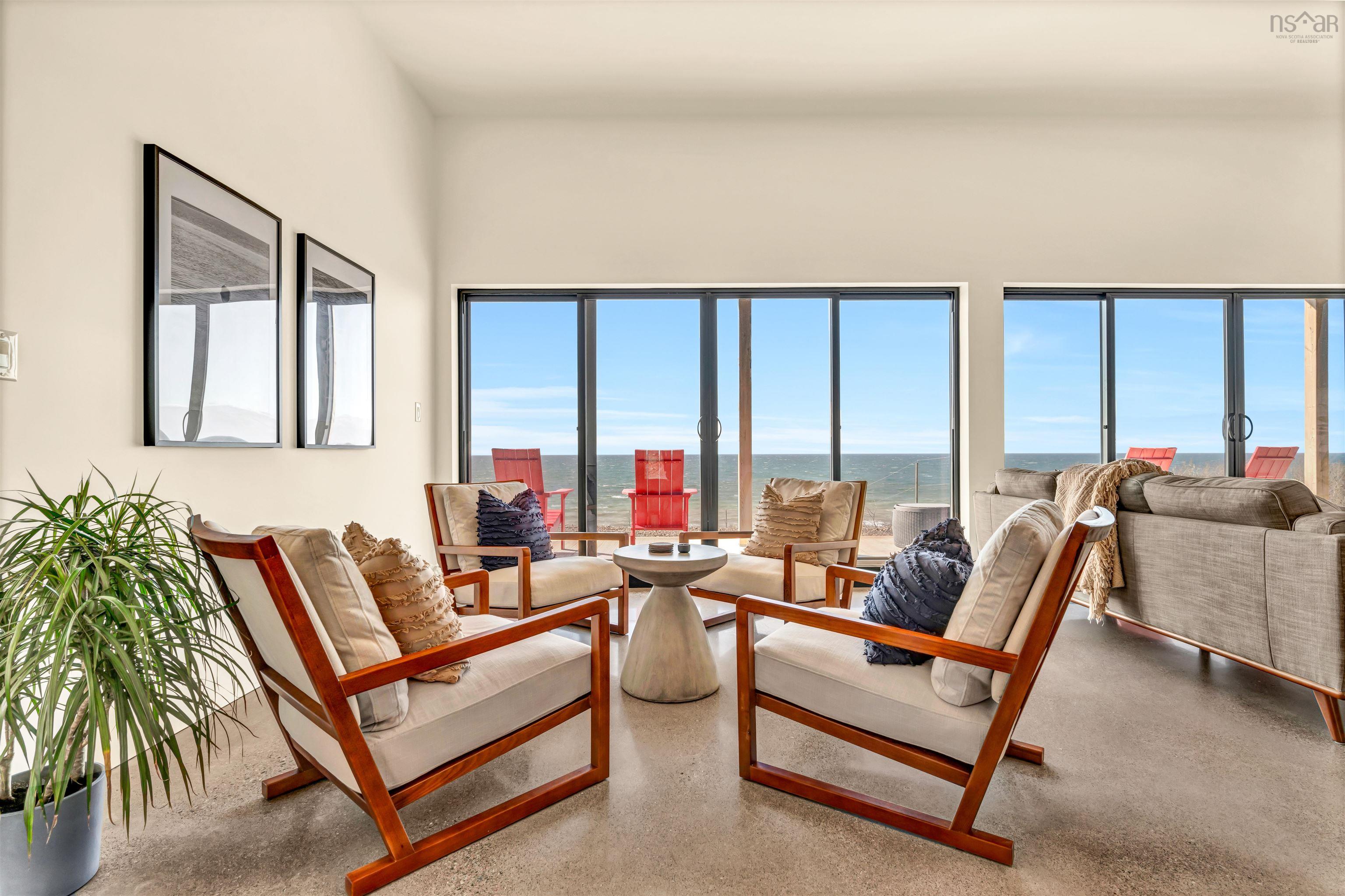 $849,900.00: 55 Northumberland Lane, Georgeville