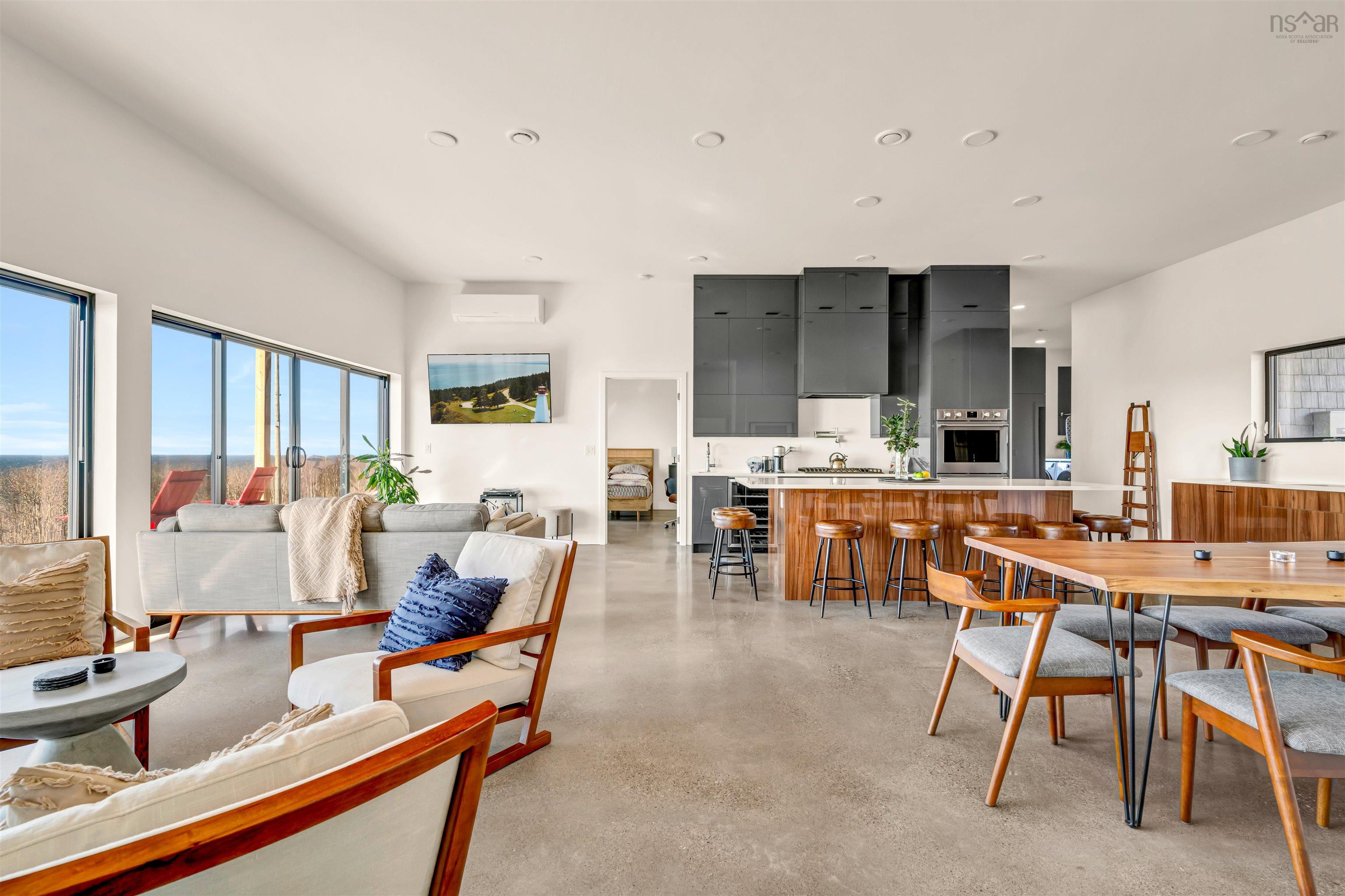 $849,900.00: 55 Northumberland Lane, Georgeville