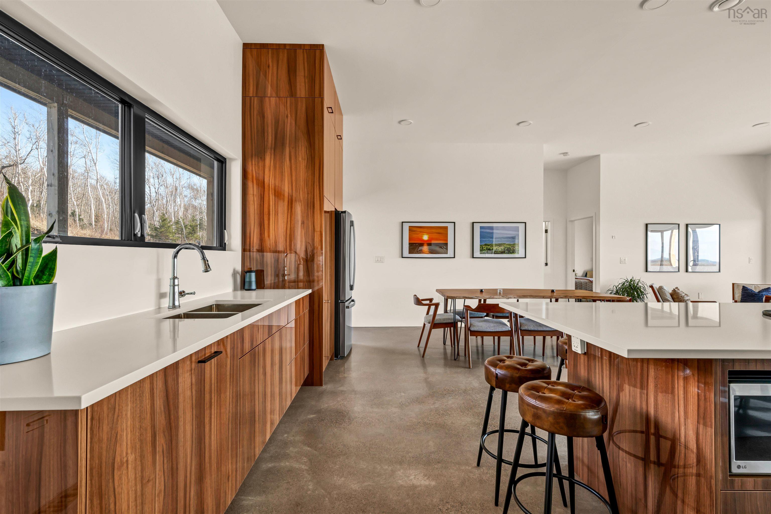 $849,900.00: 55 Northumberland Lane, Georgeville