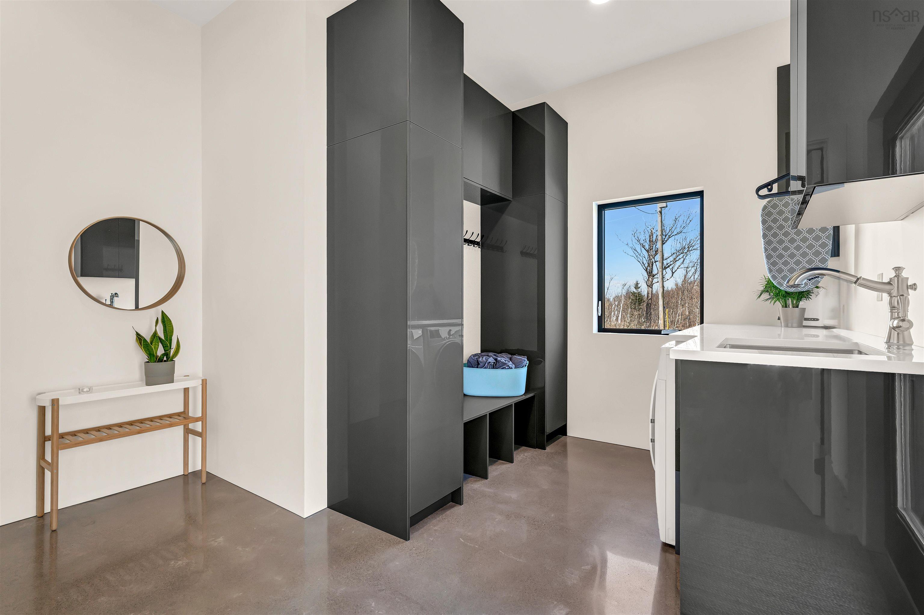 $849,900.00: 55 Northumberland Lane, Georgeville