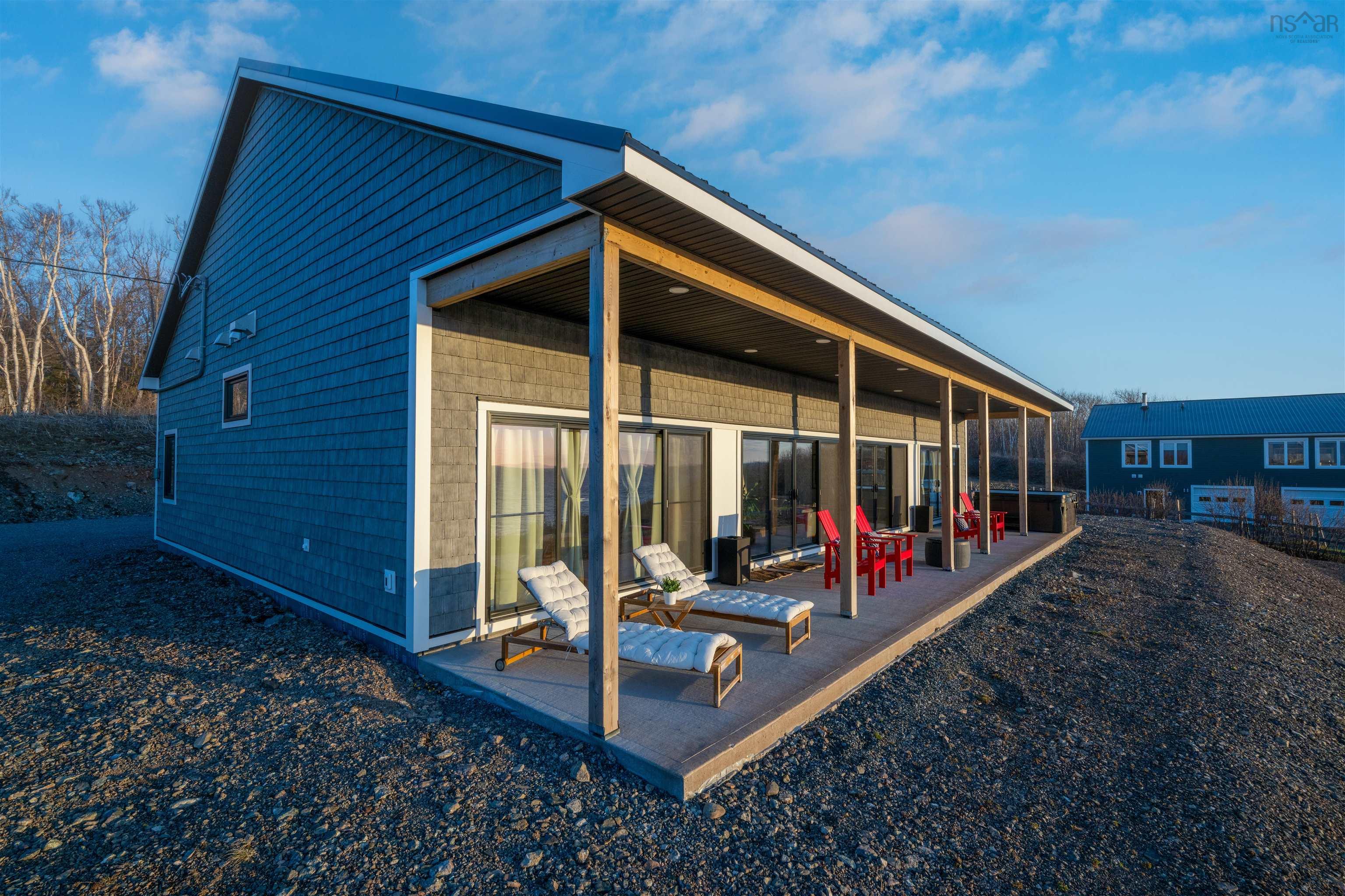 $849,900.00: 55 Northumberland Lane, Georgeville