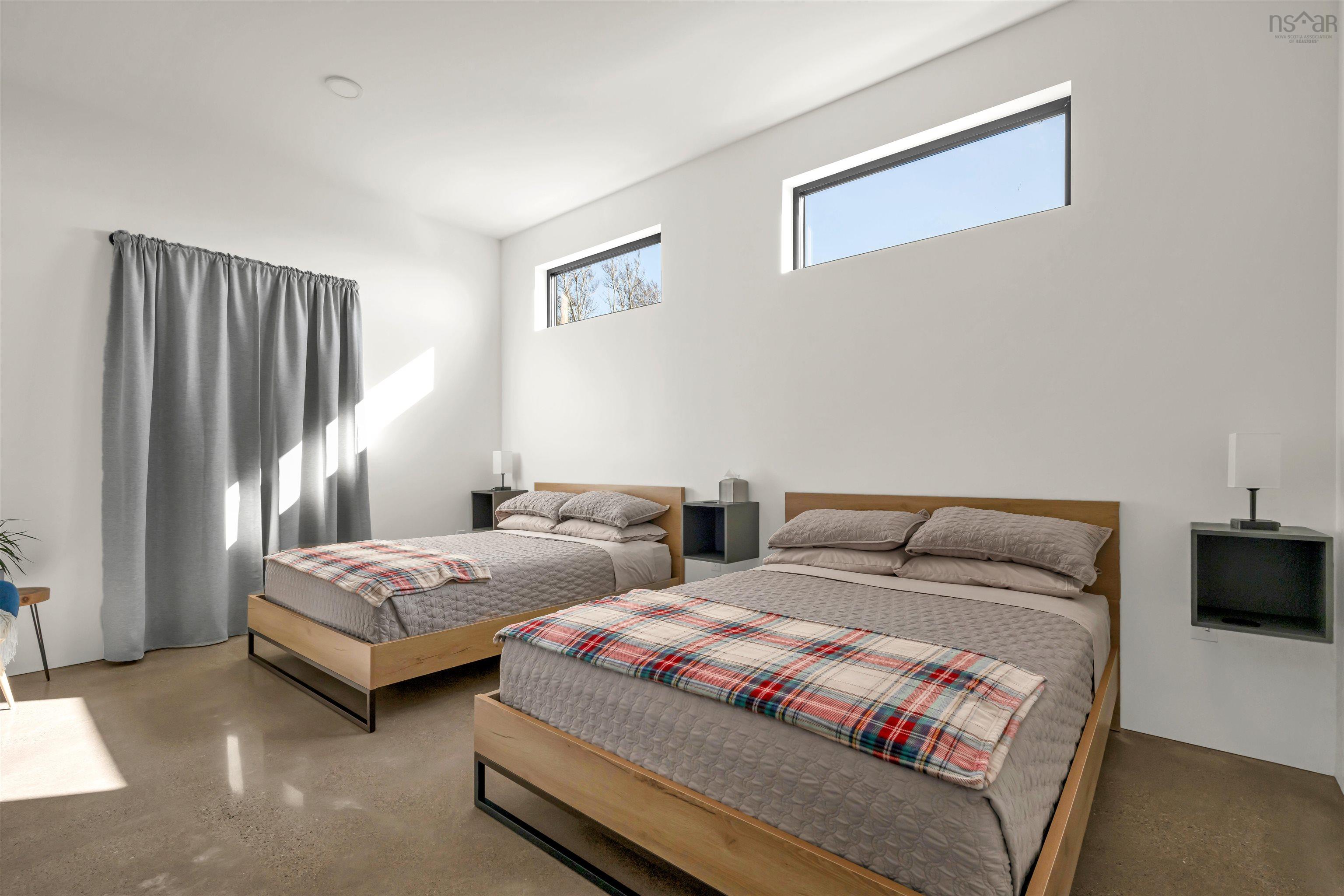 $849,900.00: 55 Northumberland Lane, Georgeville