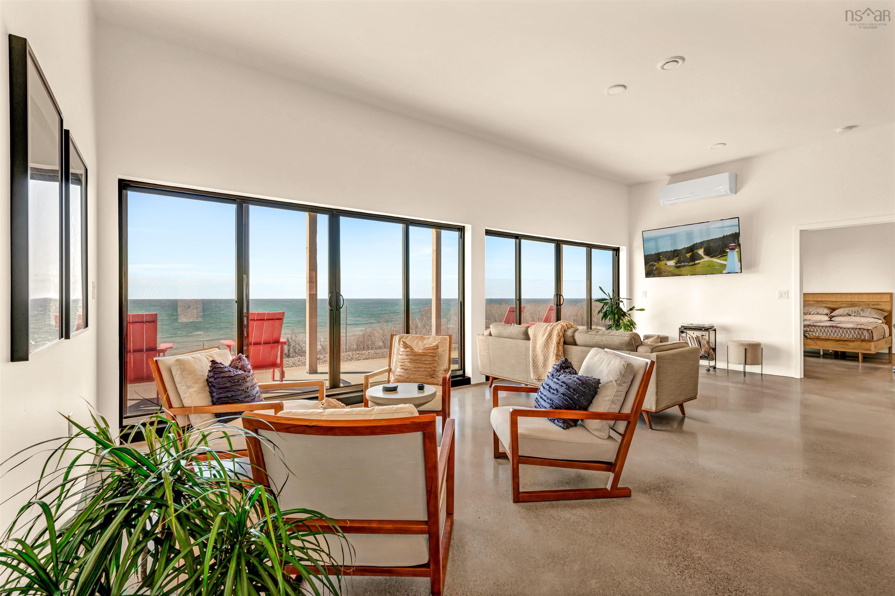 $849,900.00: 55 Northumberland Lane, Georgeville