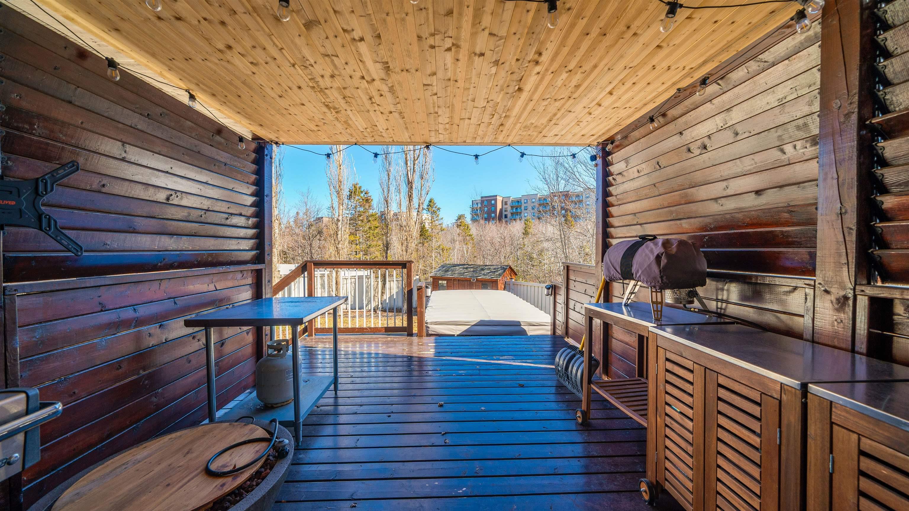 $949,900.00: 8 HollyHock Way, West Bedford