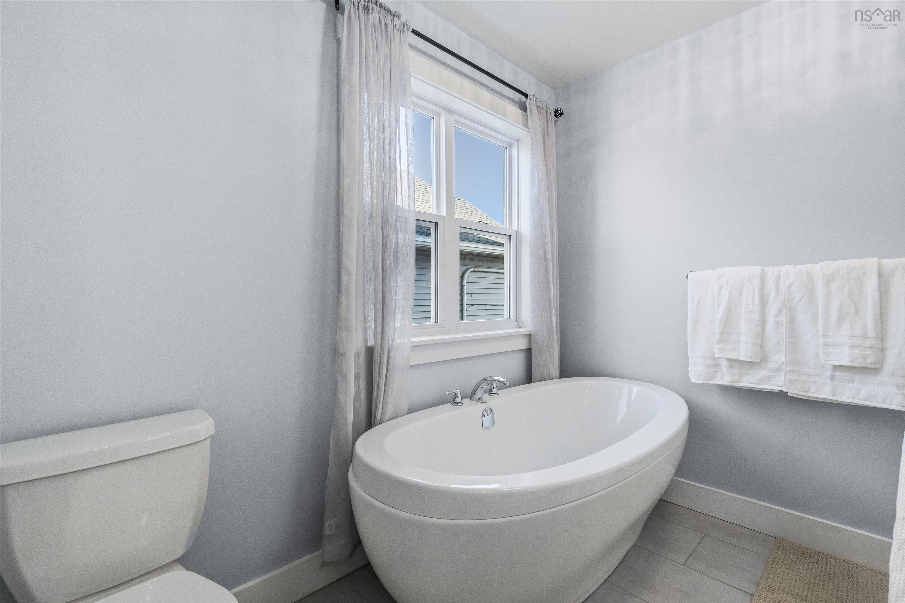 $599,900.00: 125 Lier Ridge, Spryfield