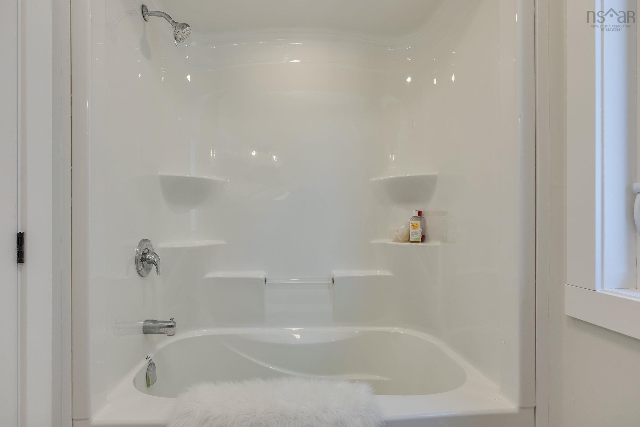 6 Breaktrail Drive, Halifax, NS (MLS 202604953)