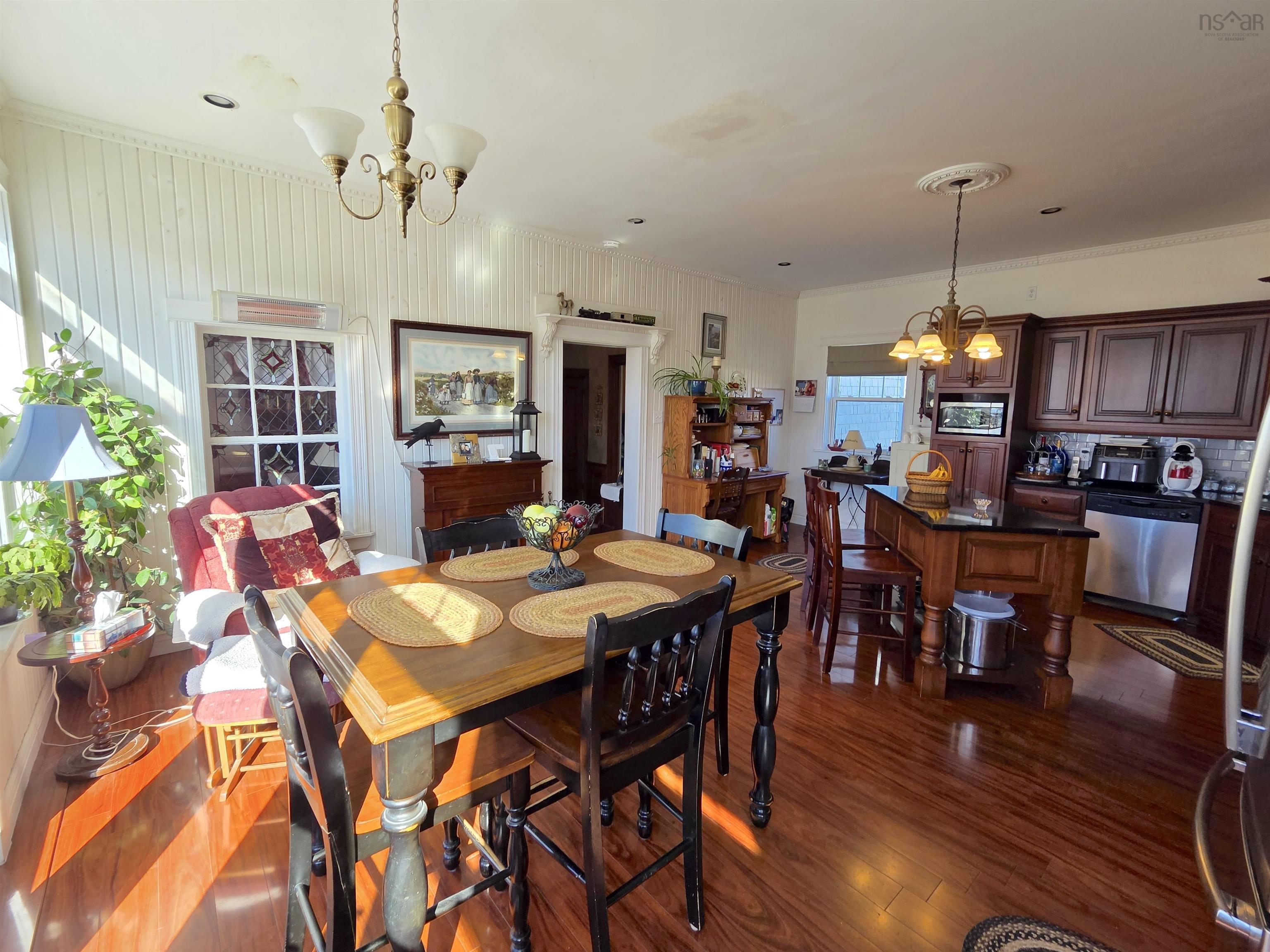 $599,900.00: 1247 Sandy Point Road, Sand Point