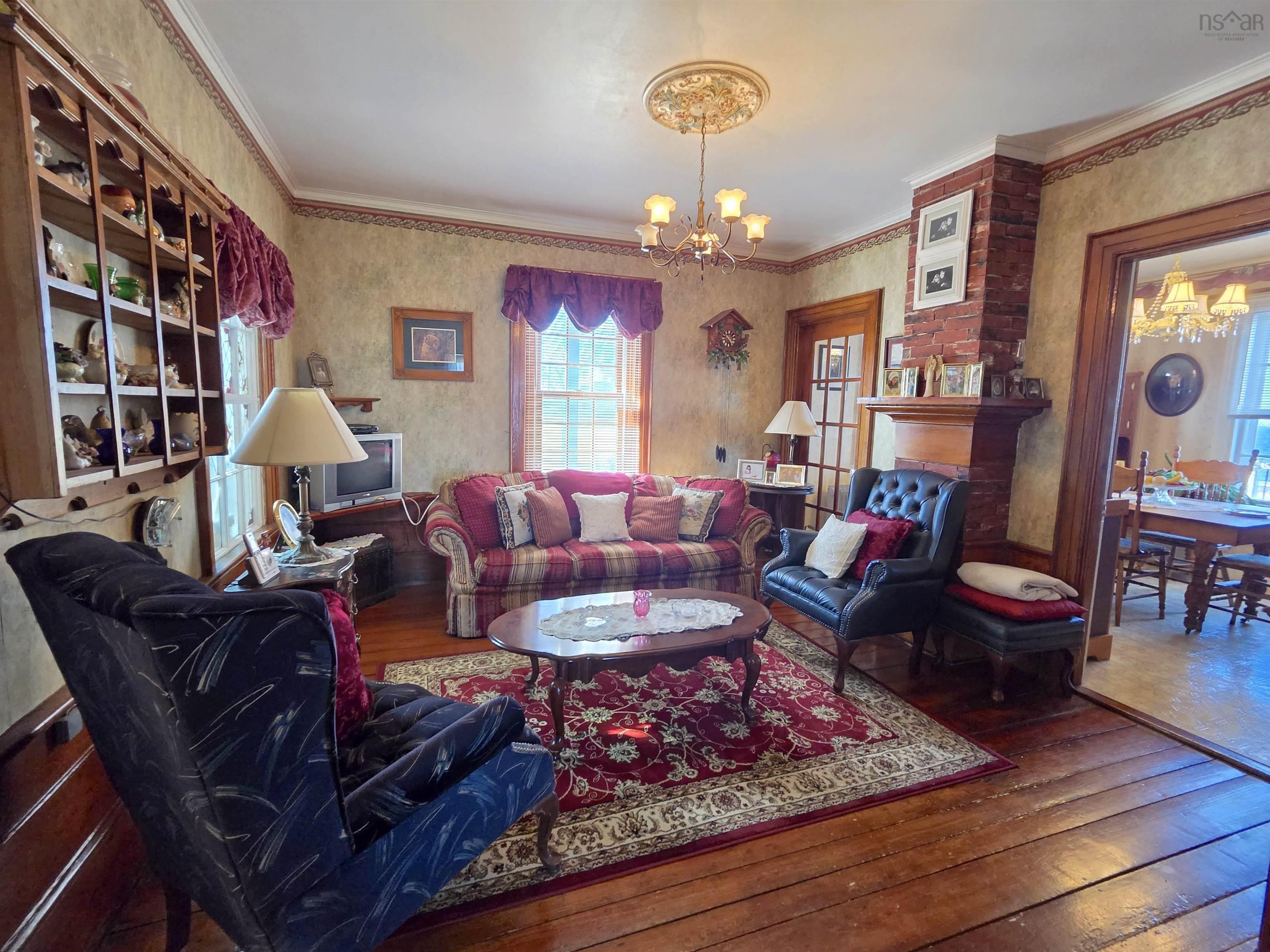 $599,900.00: 1247 Sandy Point Road, Sand Point