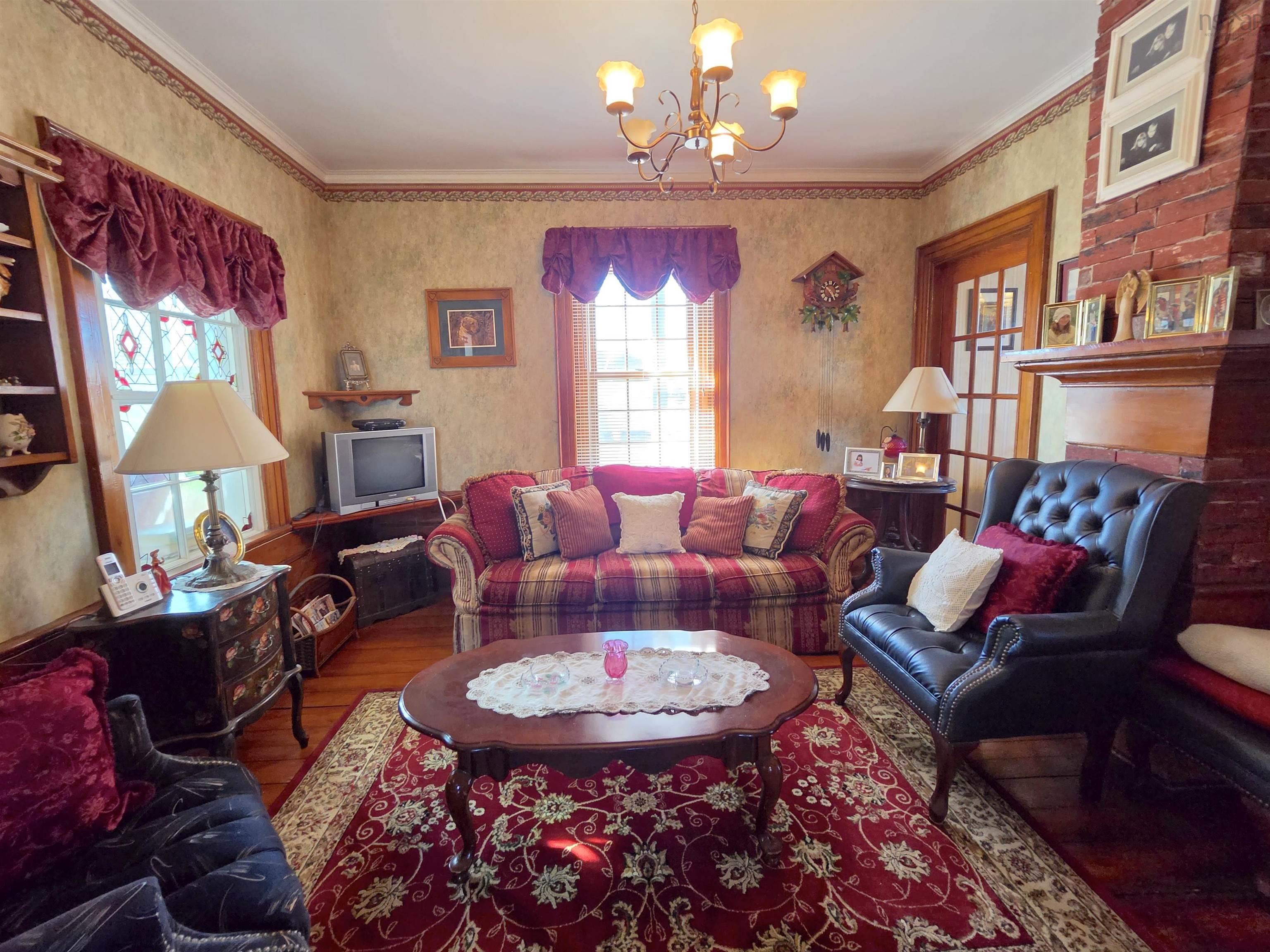 $599,900.00: 1247 Sandy Point Road, Sand Point