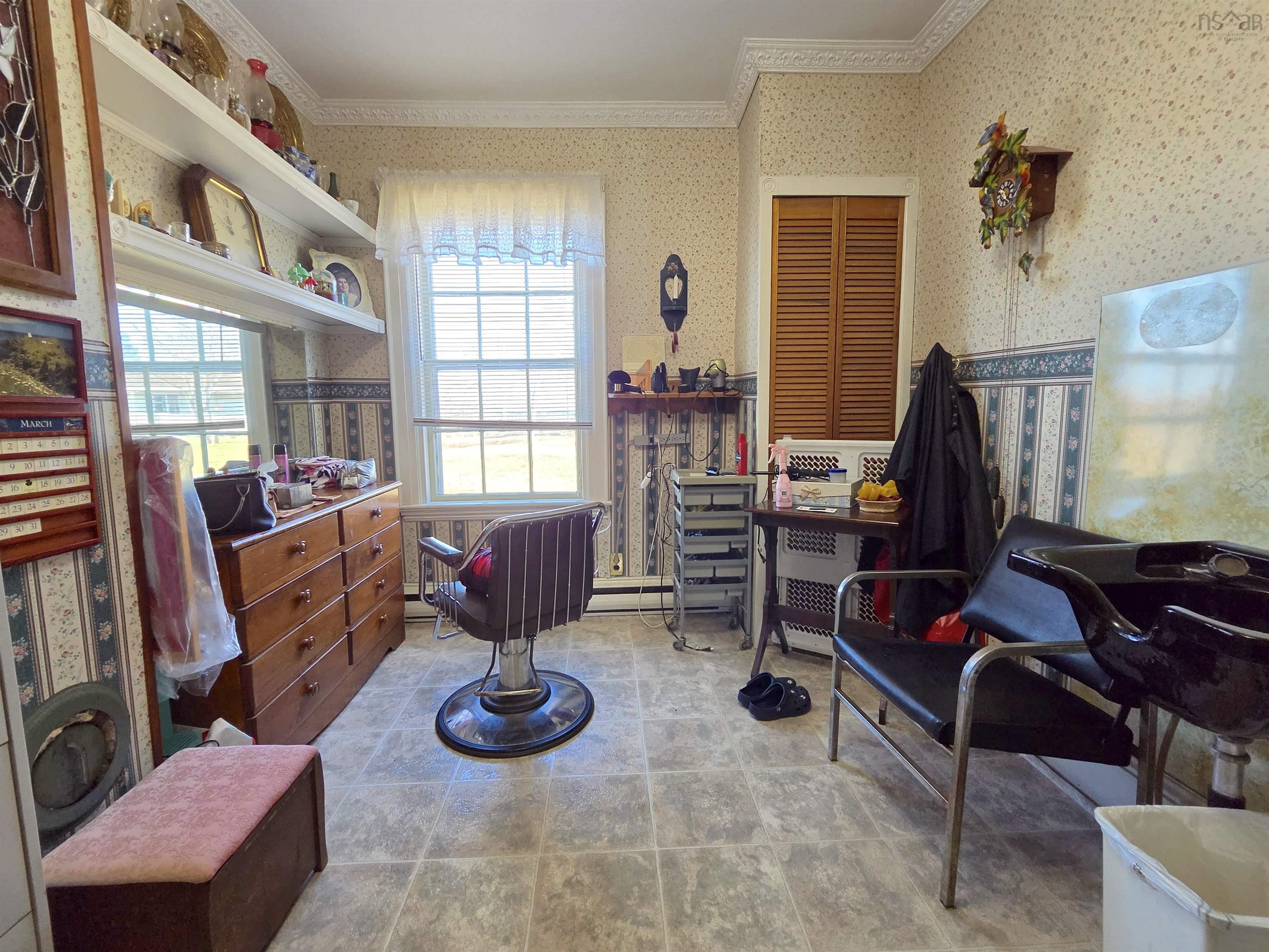 $599,900.00: 1247 Sandy Point Road, Sand Point