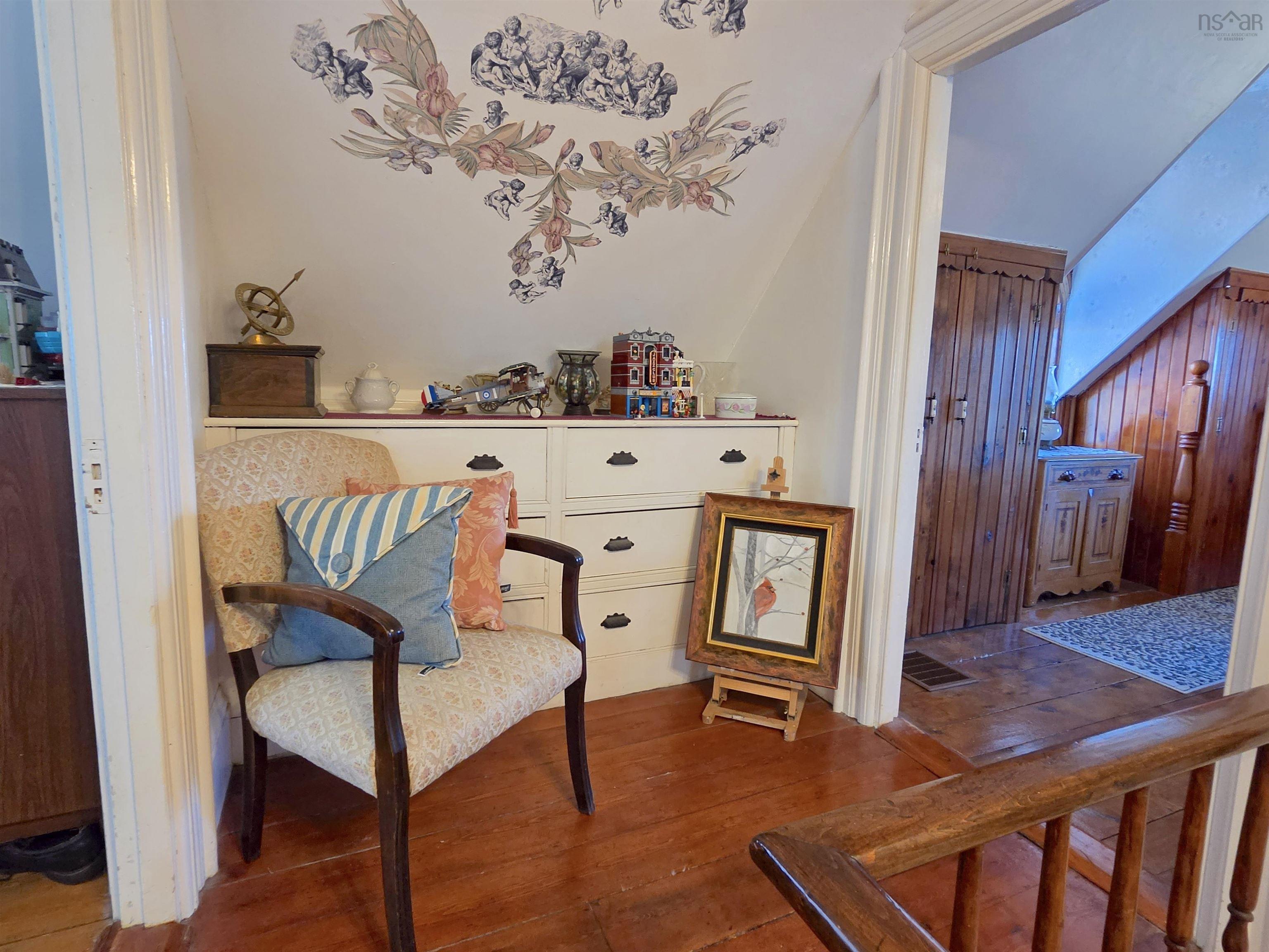 $599,900.00: 1247 Sandy Point Road, Sand Point