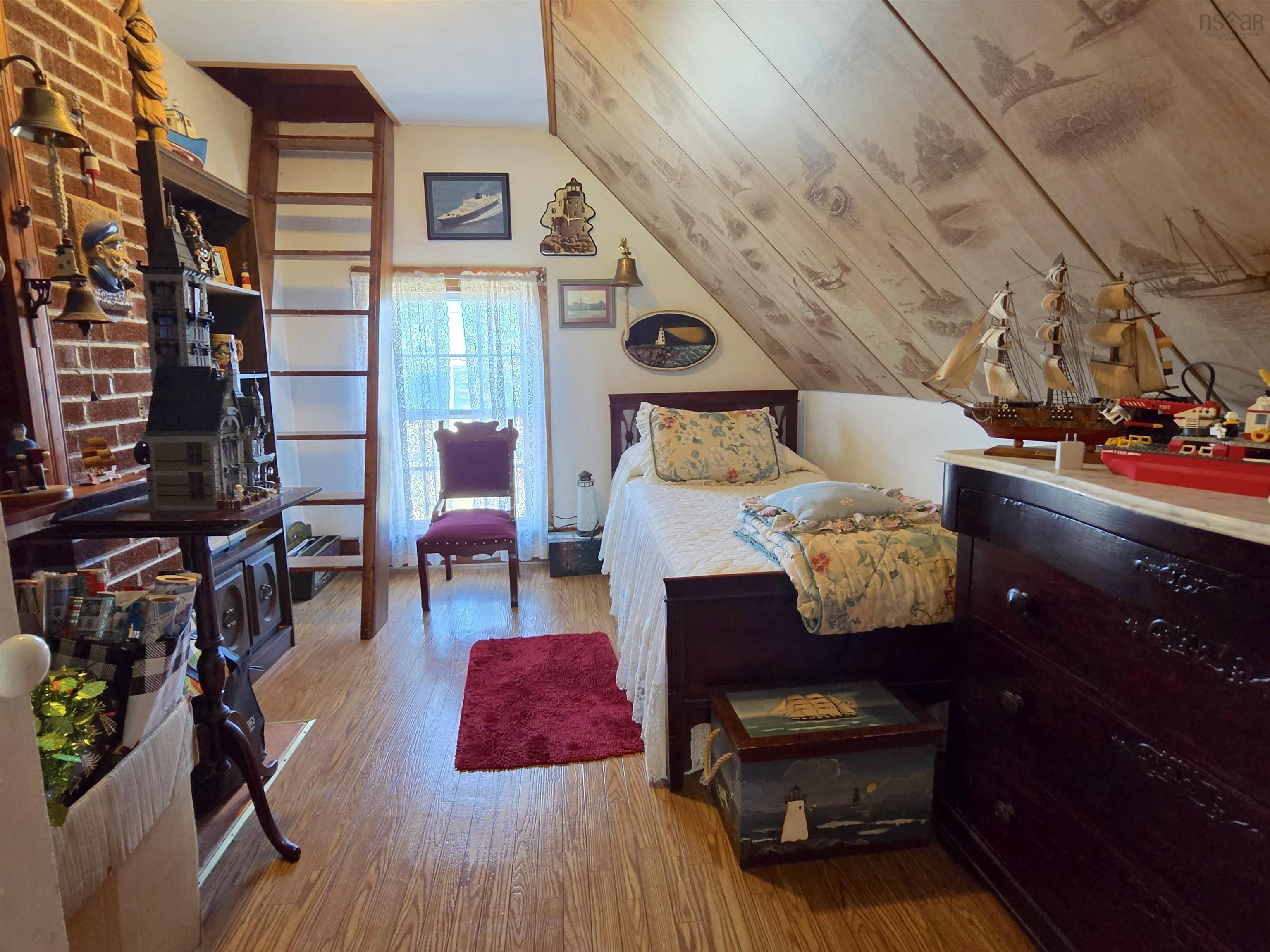 $599,900.00: 1247 Sandy Point Road, Sand Point