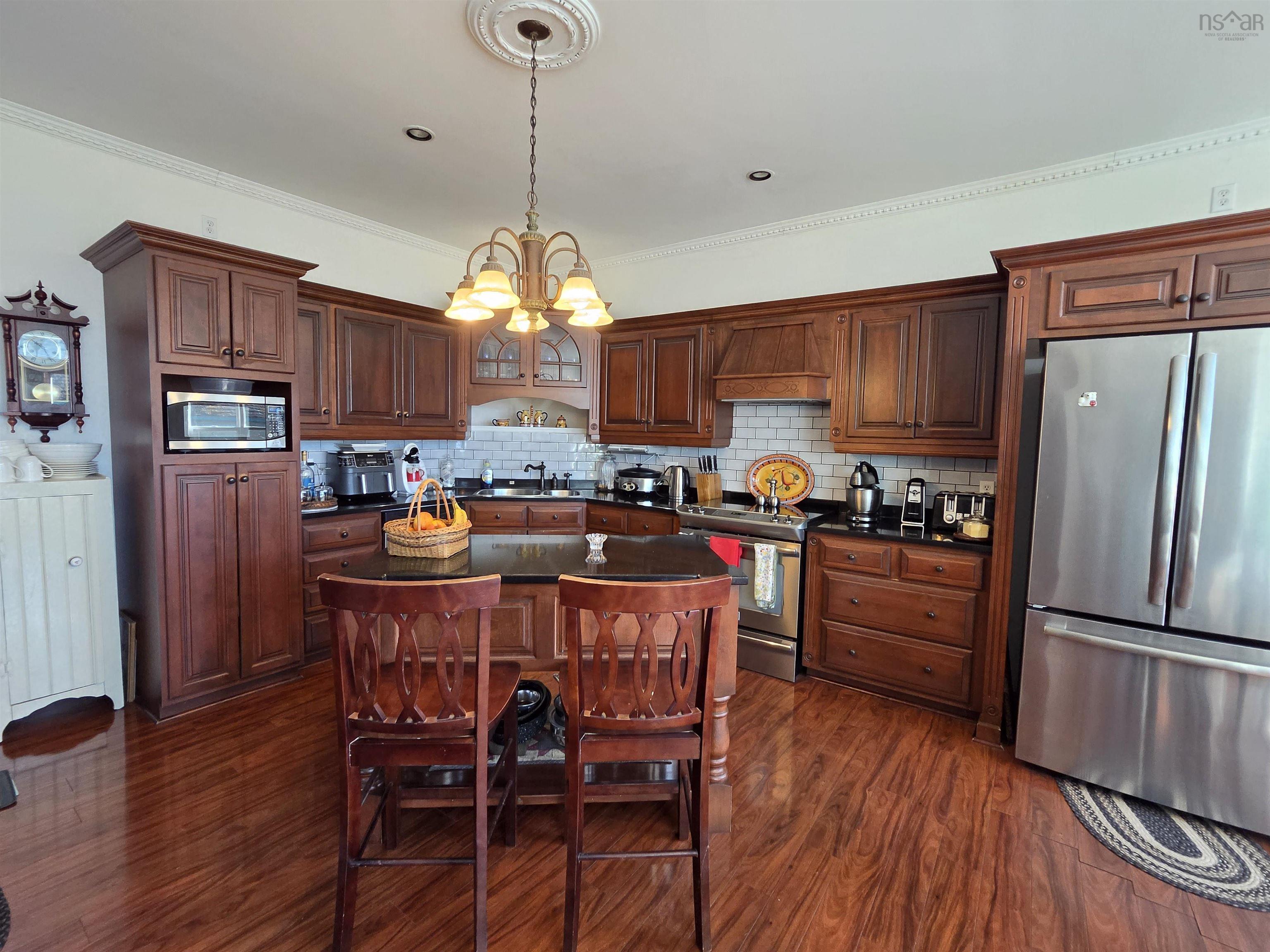 $599,900.00: 1247 Sandy Point Road, Sand Point