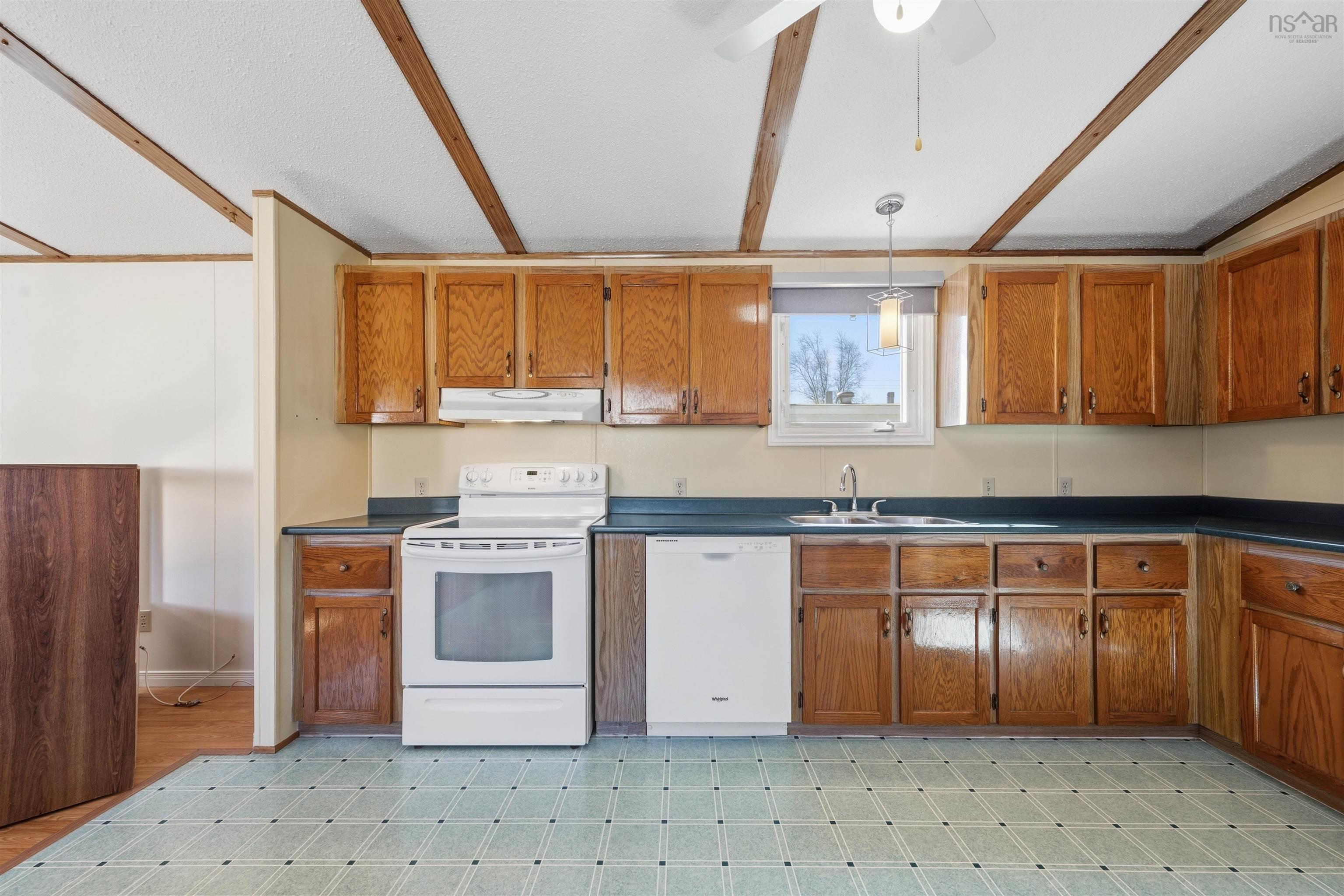 $254,500.00: 4 Cocoa Street, Dartmouth