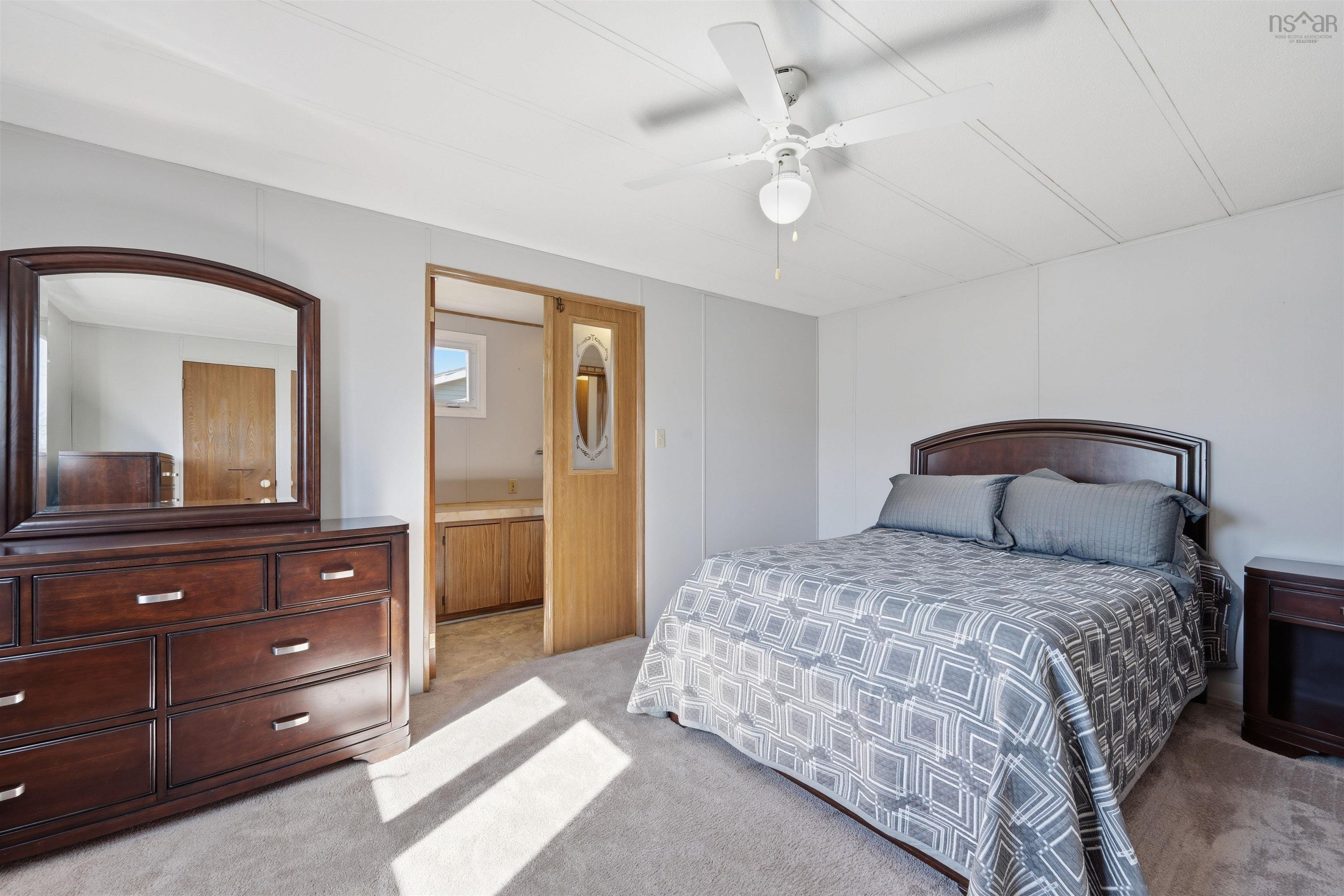 $254,500.00: 4 Cocoa Street, Dartmouth